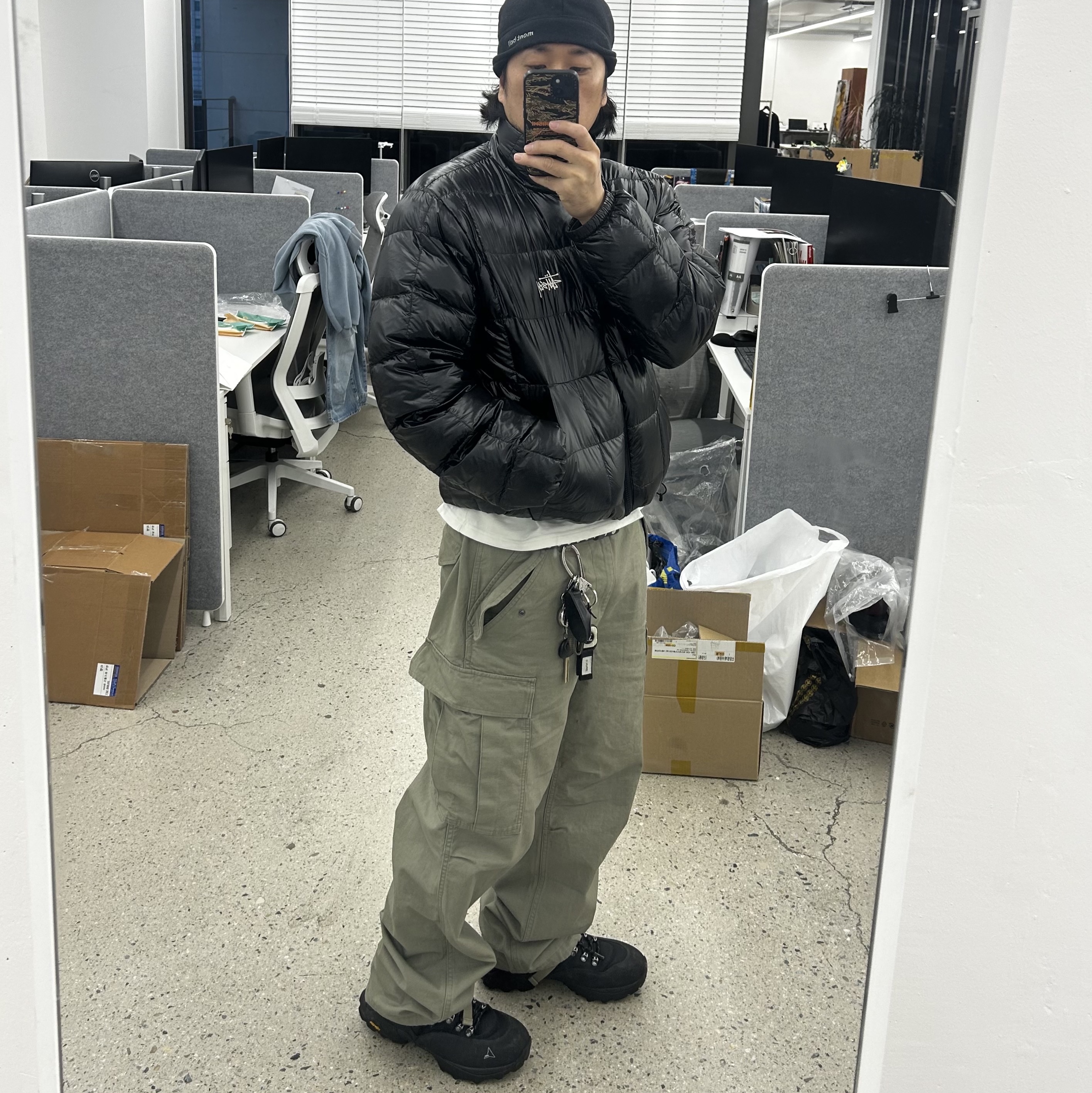 Stussy Midweight Puffer Black, Stussy Ripstop Military Cargo Pants Olive 착용 스타일 - 1