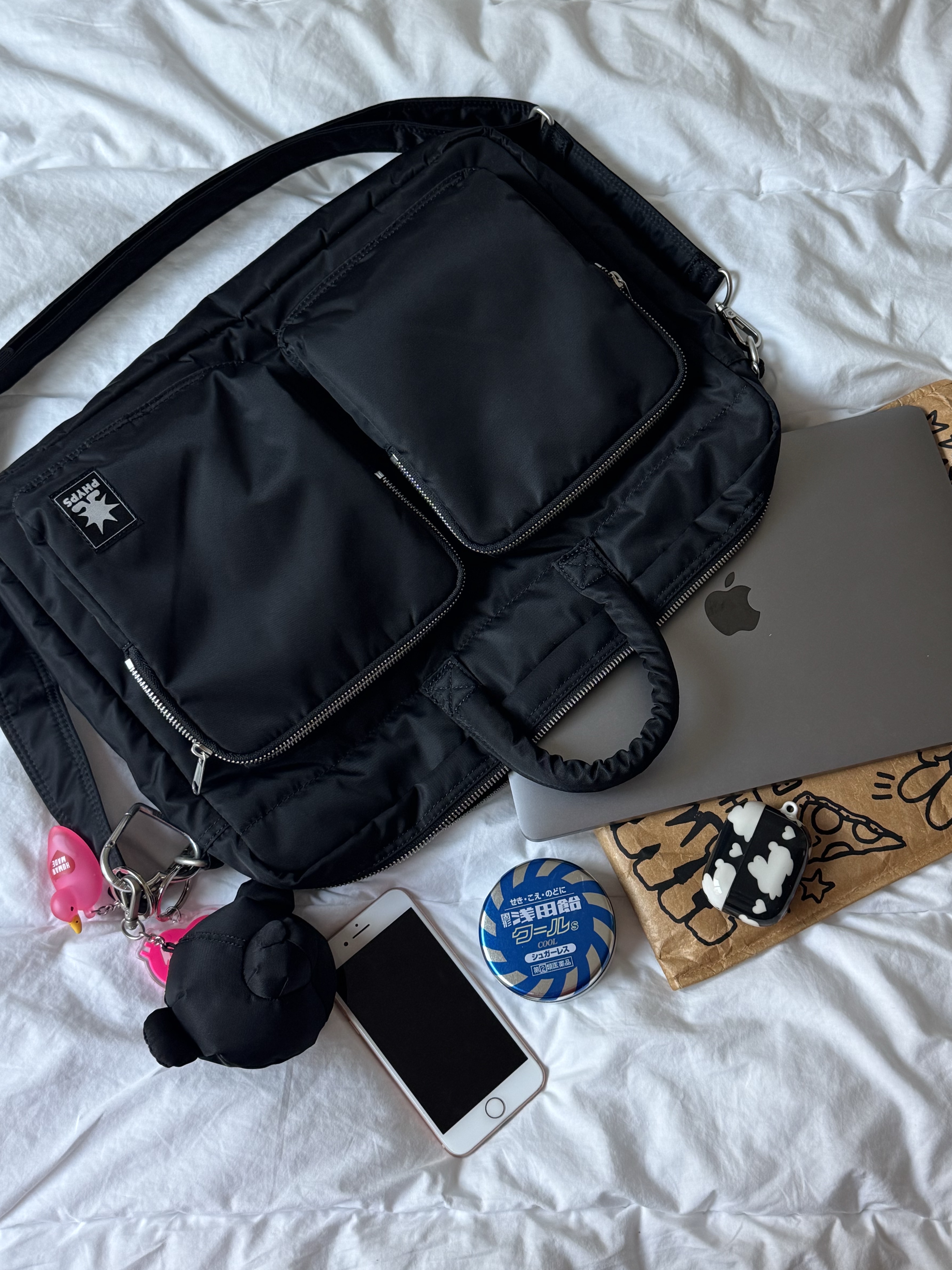 Human Made × Verdy Vick 14 Inch PC & Tablet Case Beige - Otsumo Plaza Exclusive, Apple 2020 MacBook Air 13 M1 256GB SSD / 8GB RAM Space Gray (Korean Ver.) 착용 스타일