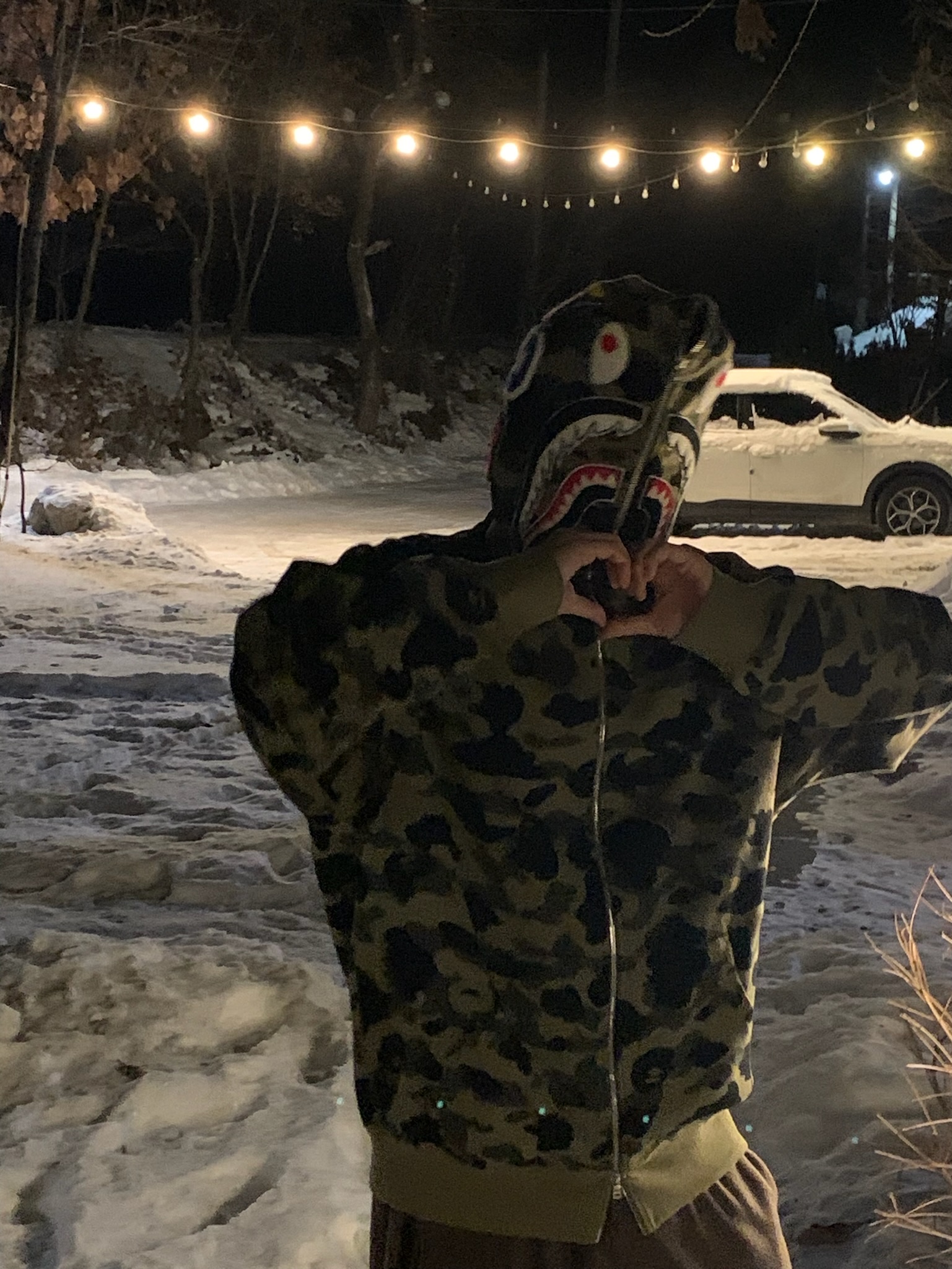 BAPE 1st Camo Jacquard Shark Full Zip Hoodie Green, BAPE 1st Camo Shark Full Zip Hoodie Army Green 착용 스타일 - 4