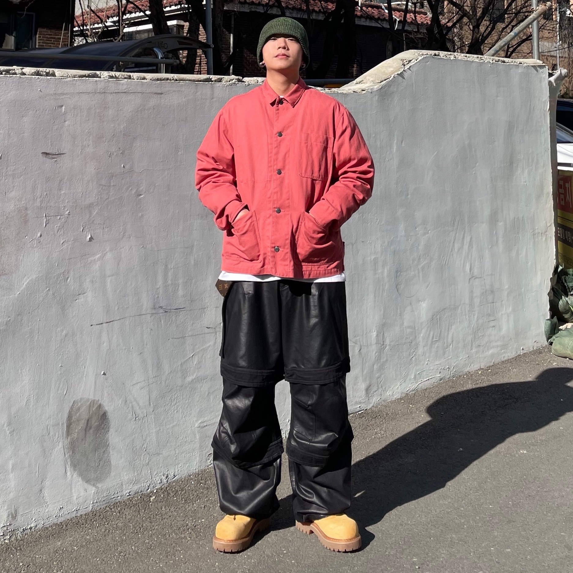 Stussy Bucket Hat Marl Knit Green 착용 스타일 - 2