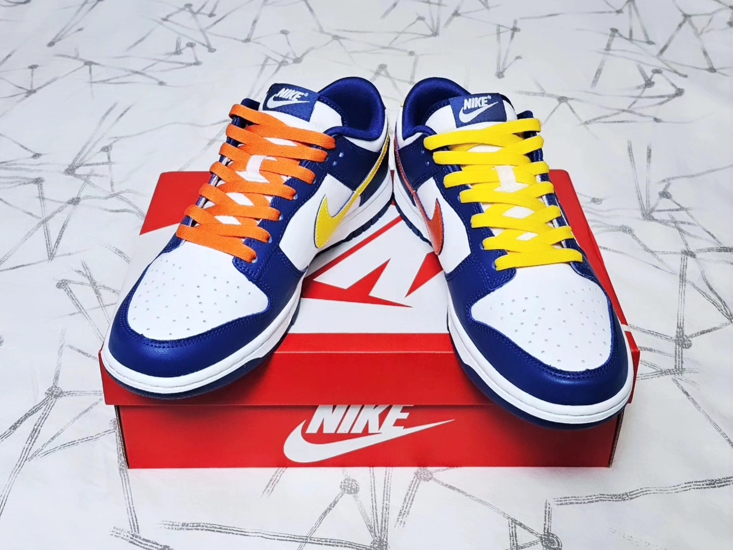 Nike Dunk Low Retro White Concord 착용 스타일 - 3