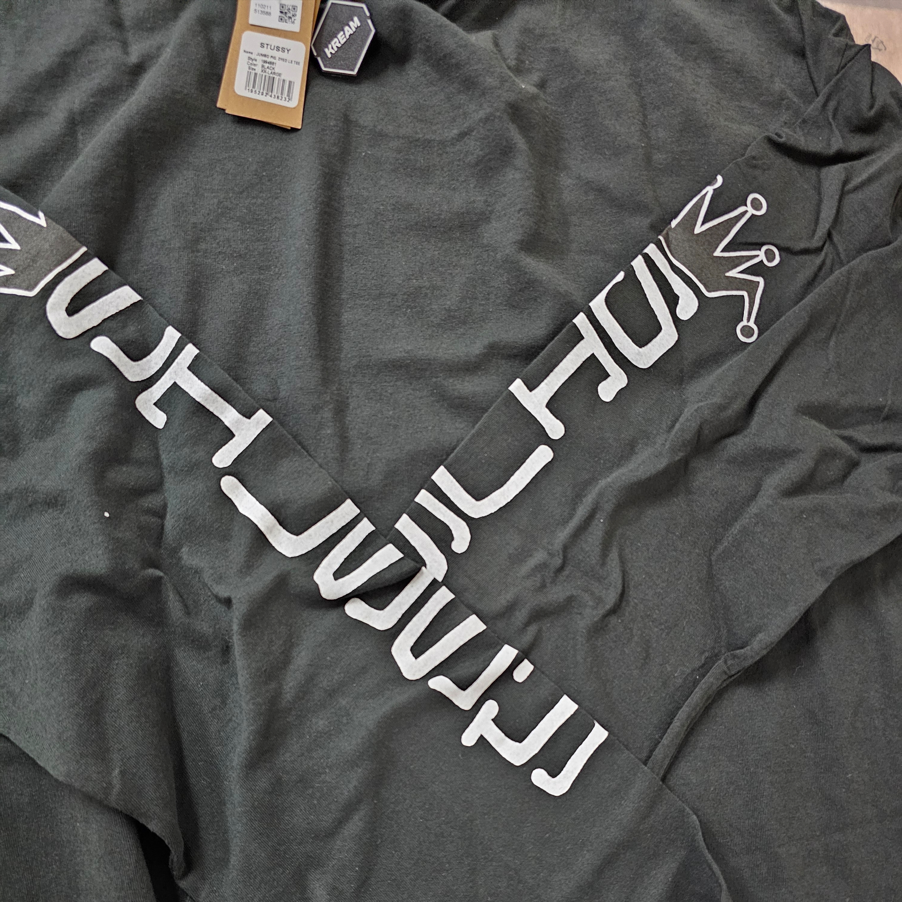 Stussy Jumbo Pigment Dyed LS T-Shirt Black 착용 스타일