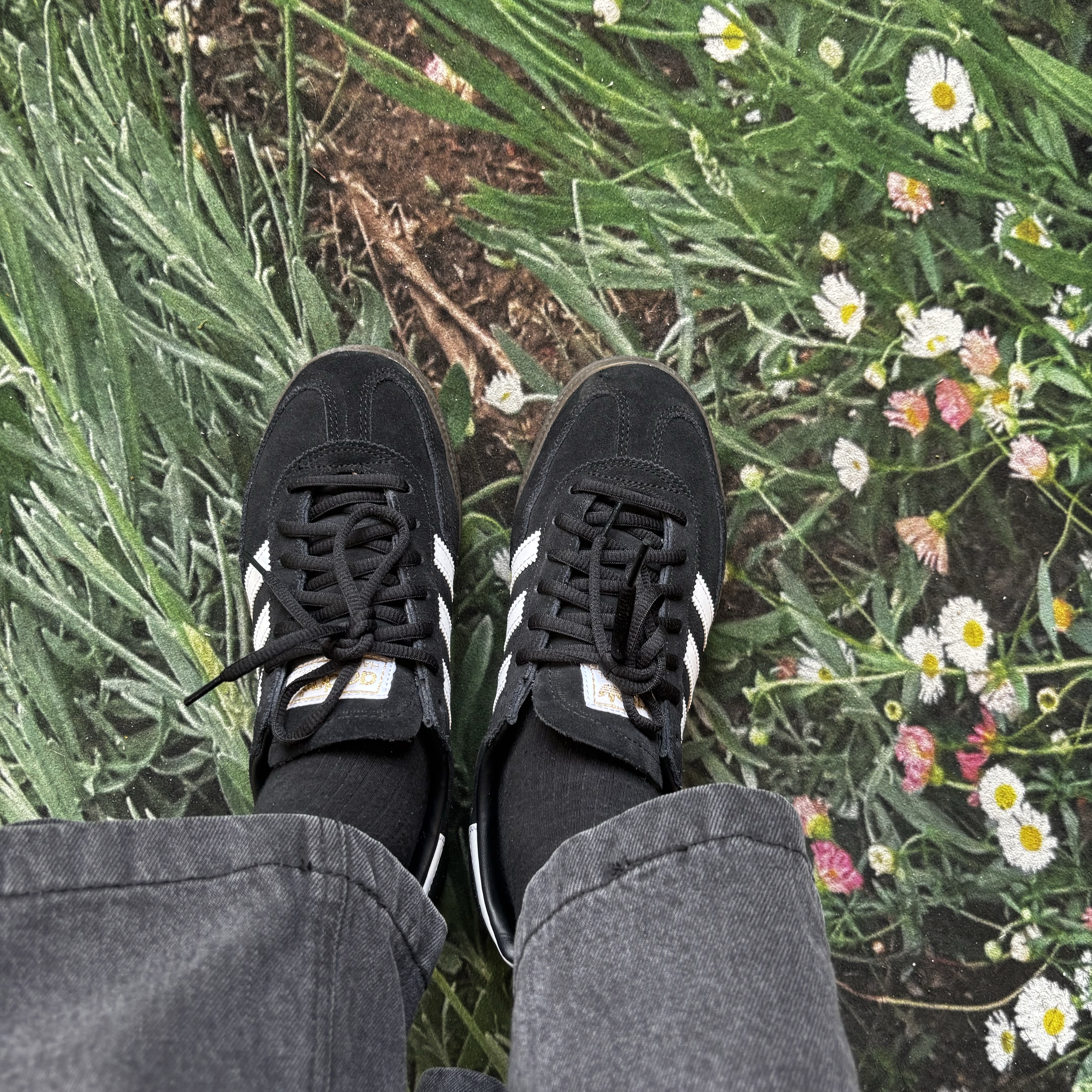 Adidas Spezial Handball Core Black 착용 스타일