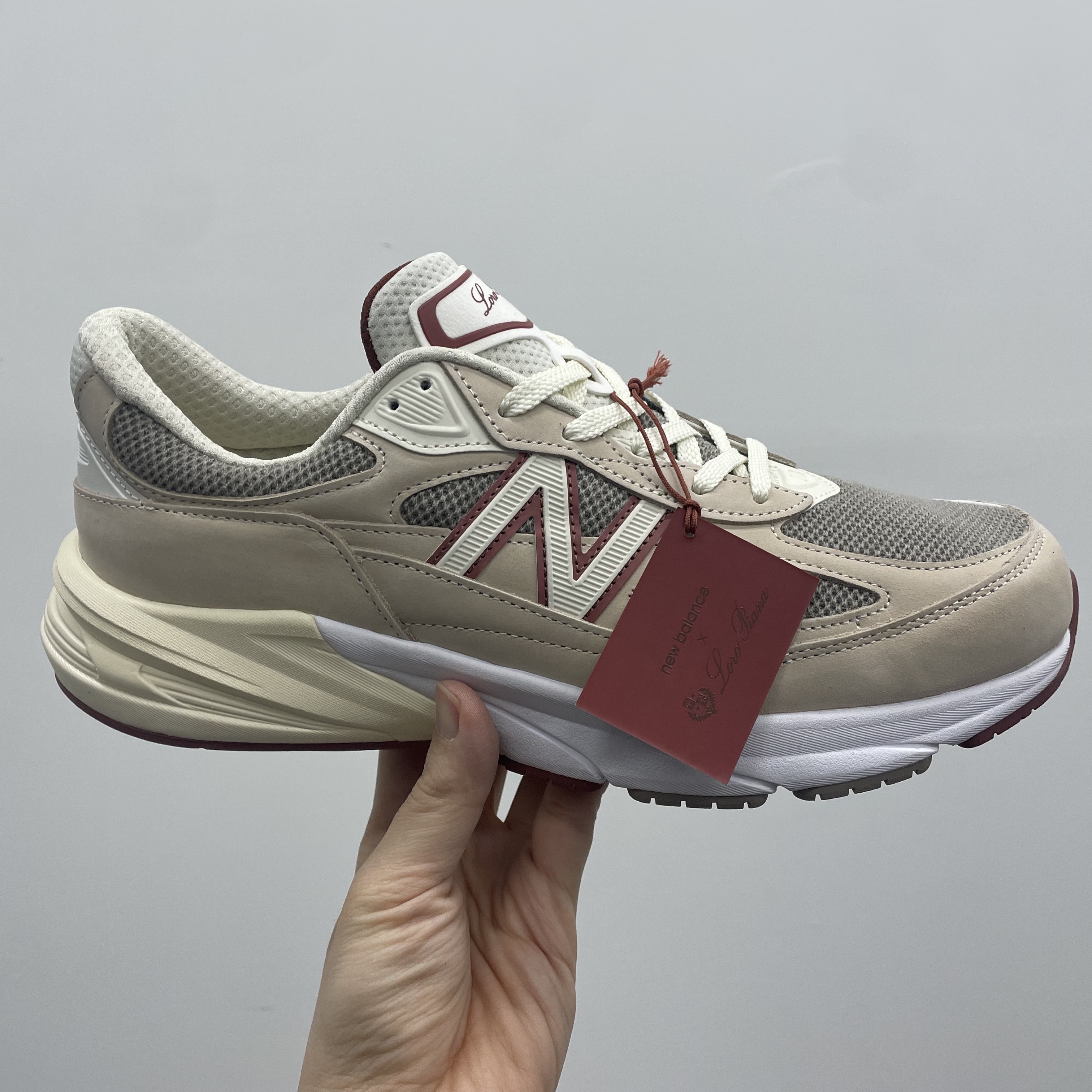 New Balance x Loro Piana 990v6 Made in USA Cream 착용 스타일