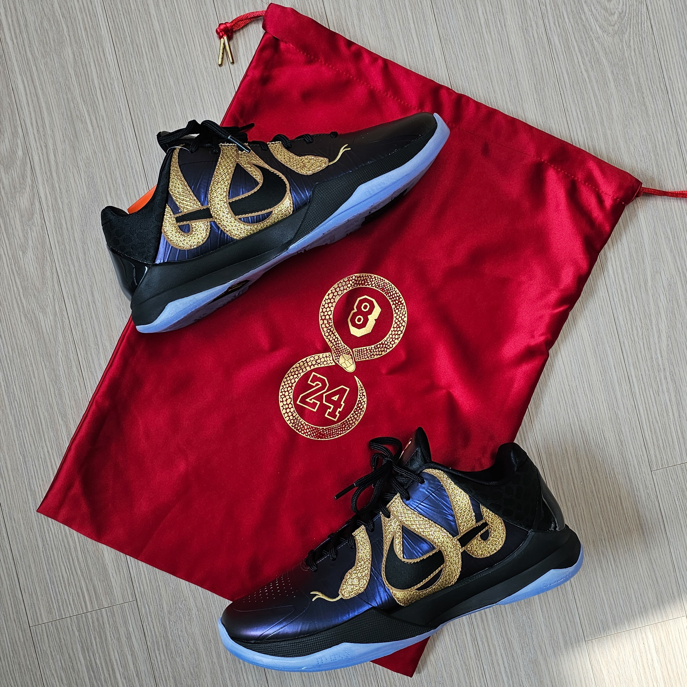 Nike Kobe 5 Protro Year of the Mamba Eggplant 착용 스타일 - 1