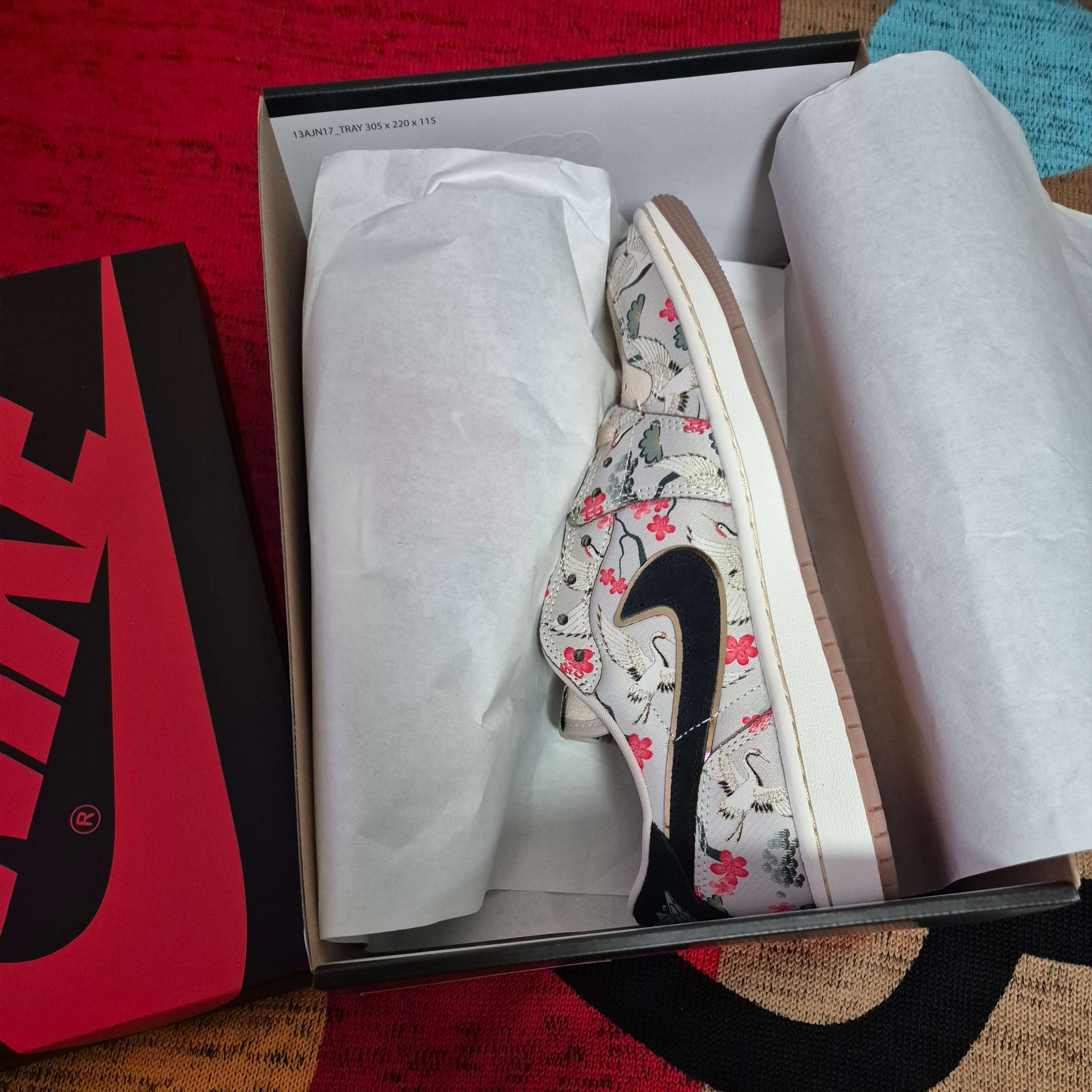 Jordan 1 Retro Low OG Rui Cranes 착용 스타일 - 1