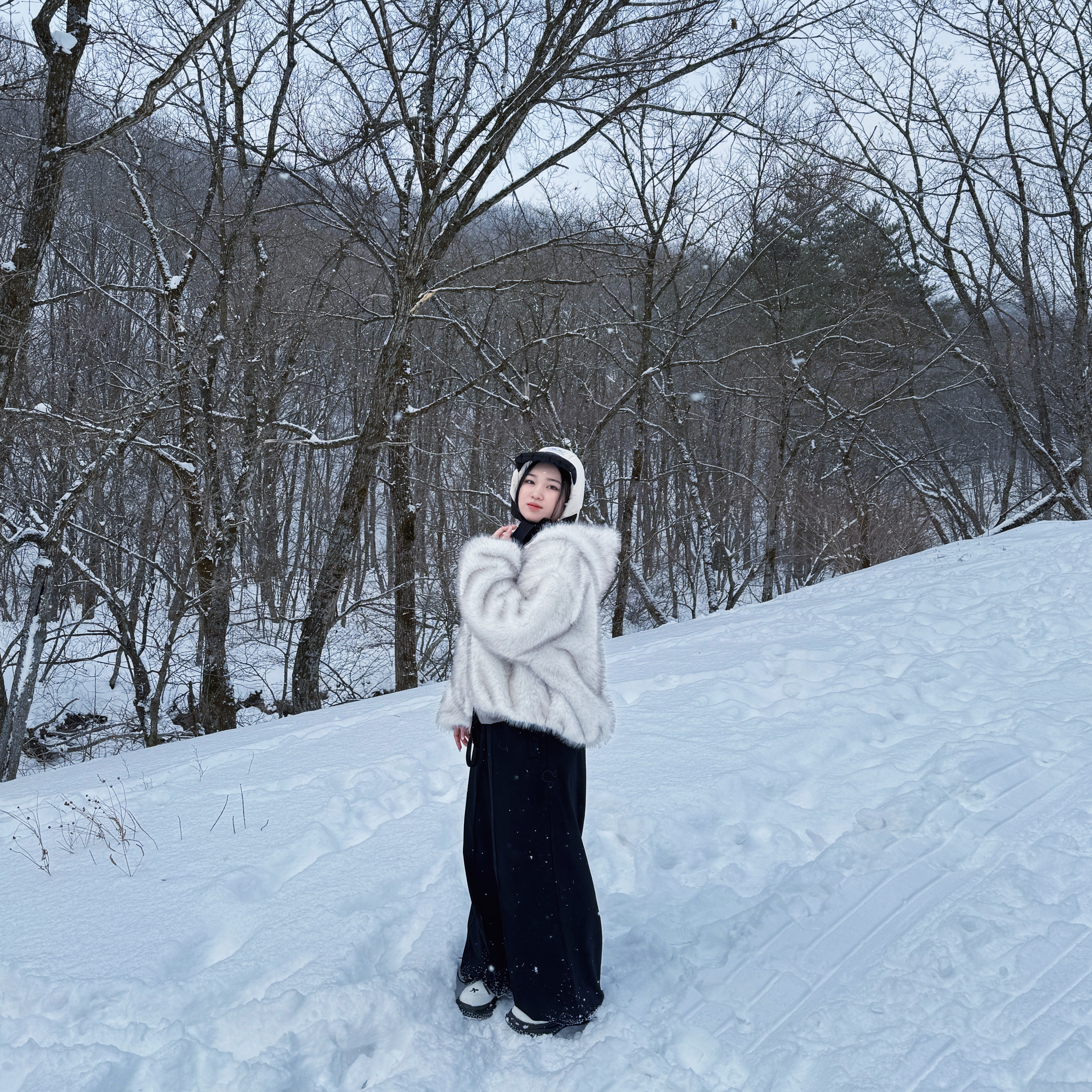 Allincomplete Panda Padding Balaclava 착용 스타일 - 4
