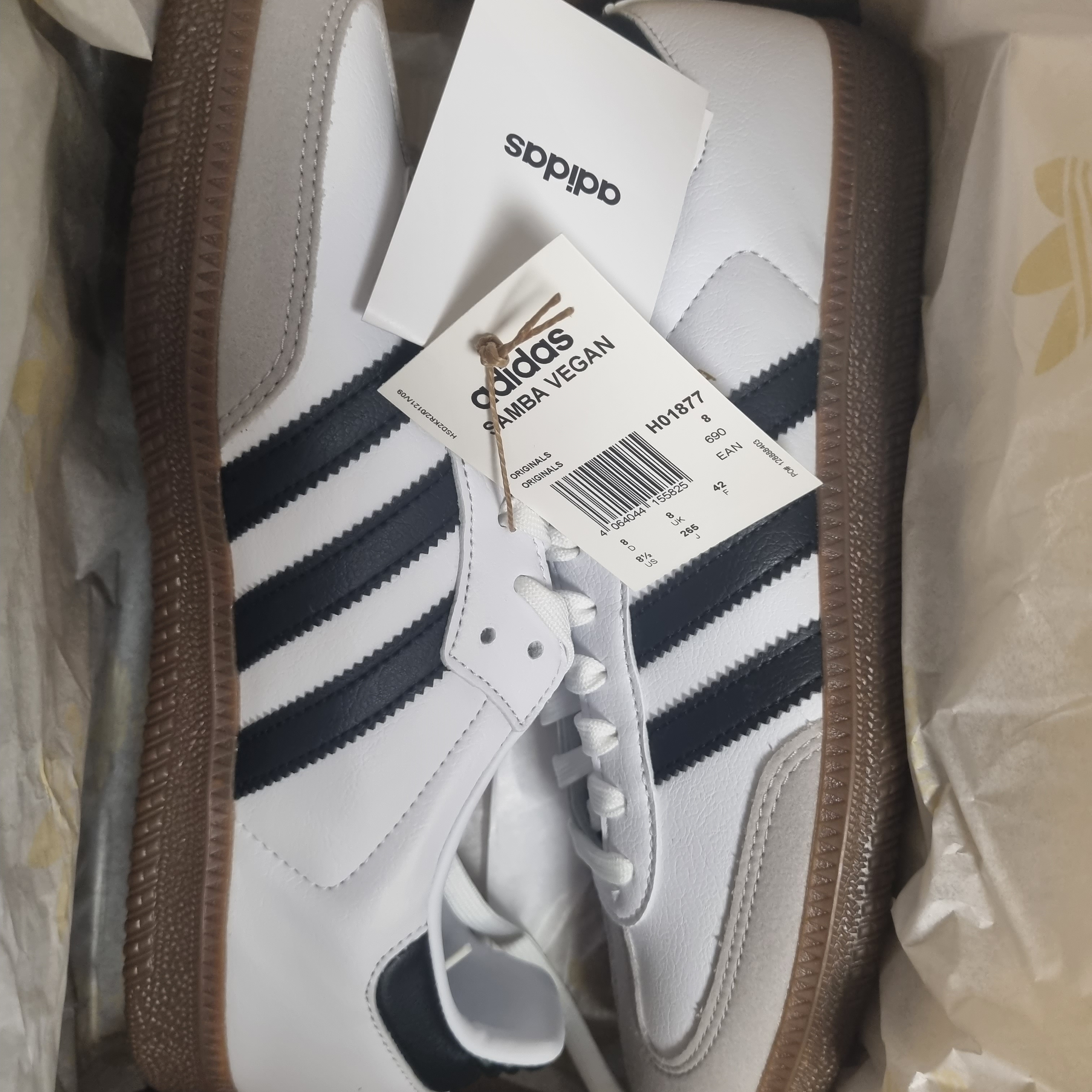 Adidas Samba OG Cloud White 착용 스타일