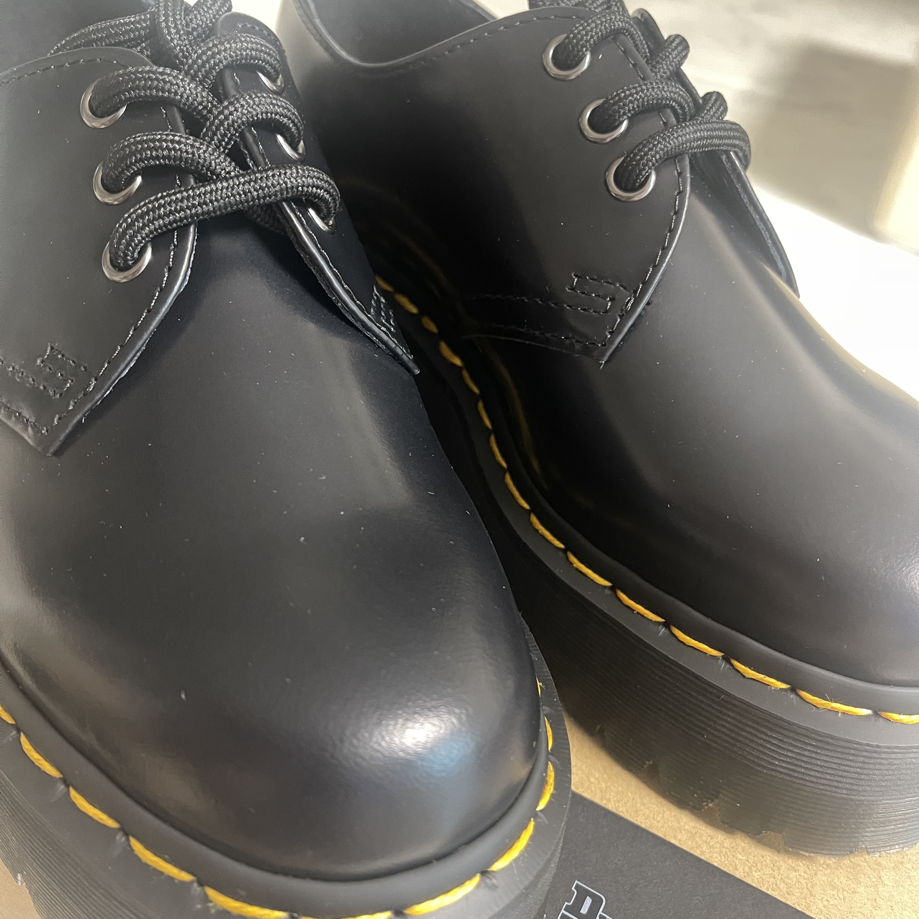 Dr. Martens 1461 Quad Black 착용 스타일