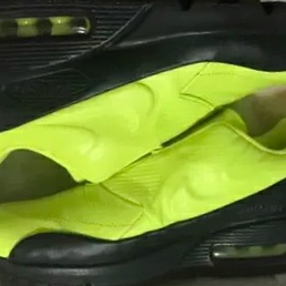 (W) Nike x Sacai Air Max 90 SP Volt Obsidian 착용 스타일