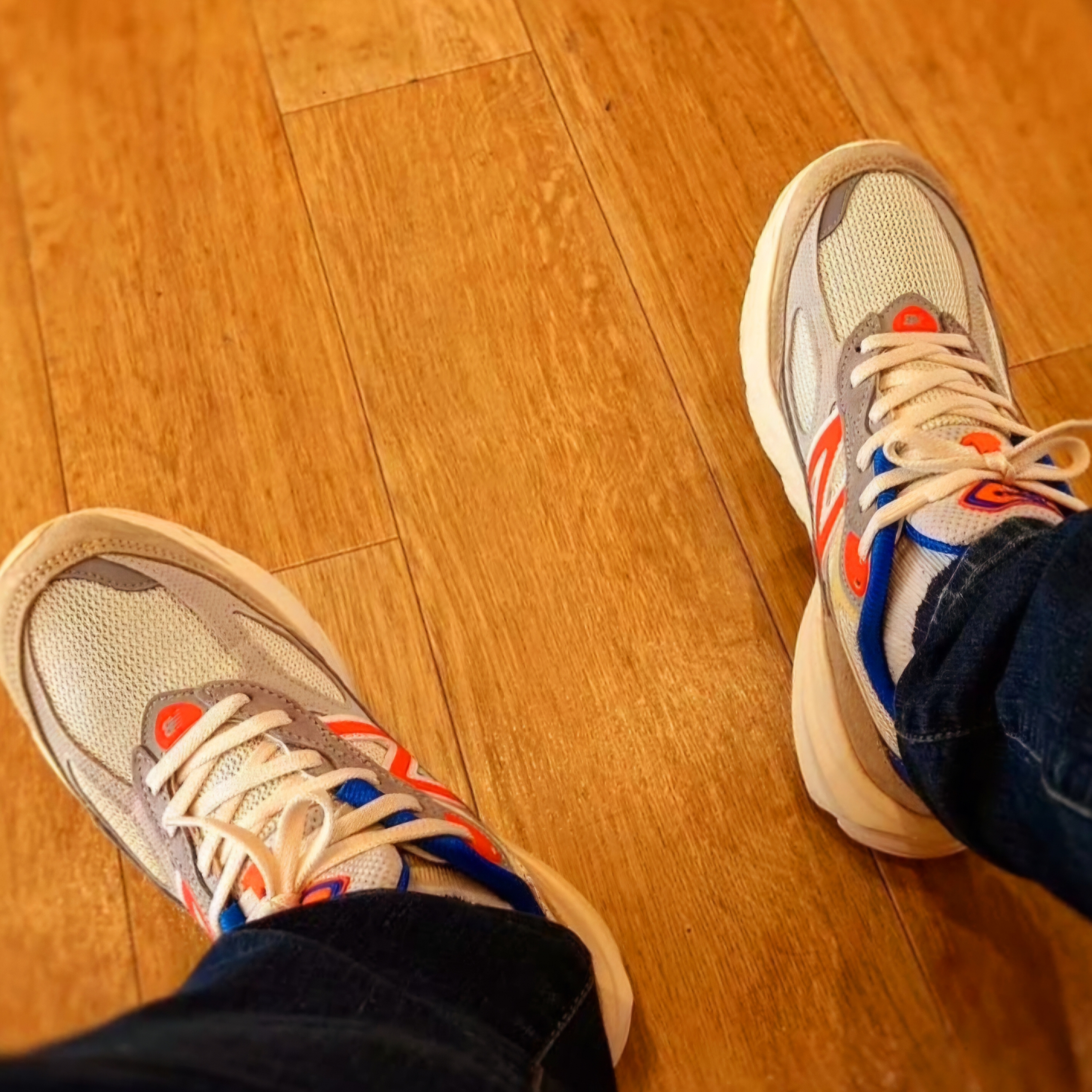 New Balance x Kith x Madison Square Garden 990v6 Made in USA Angora Royal Blue 착용 스타일