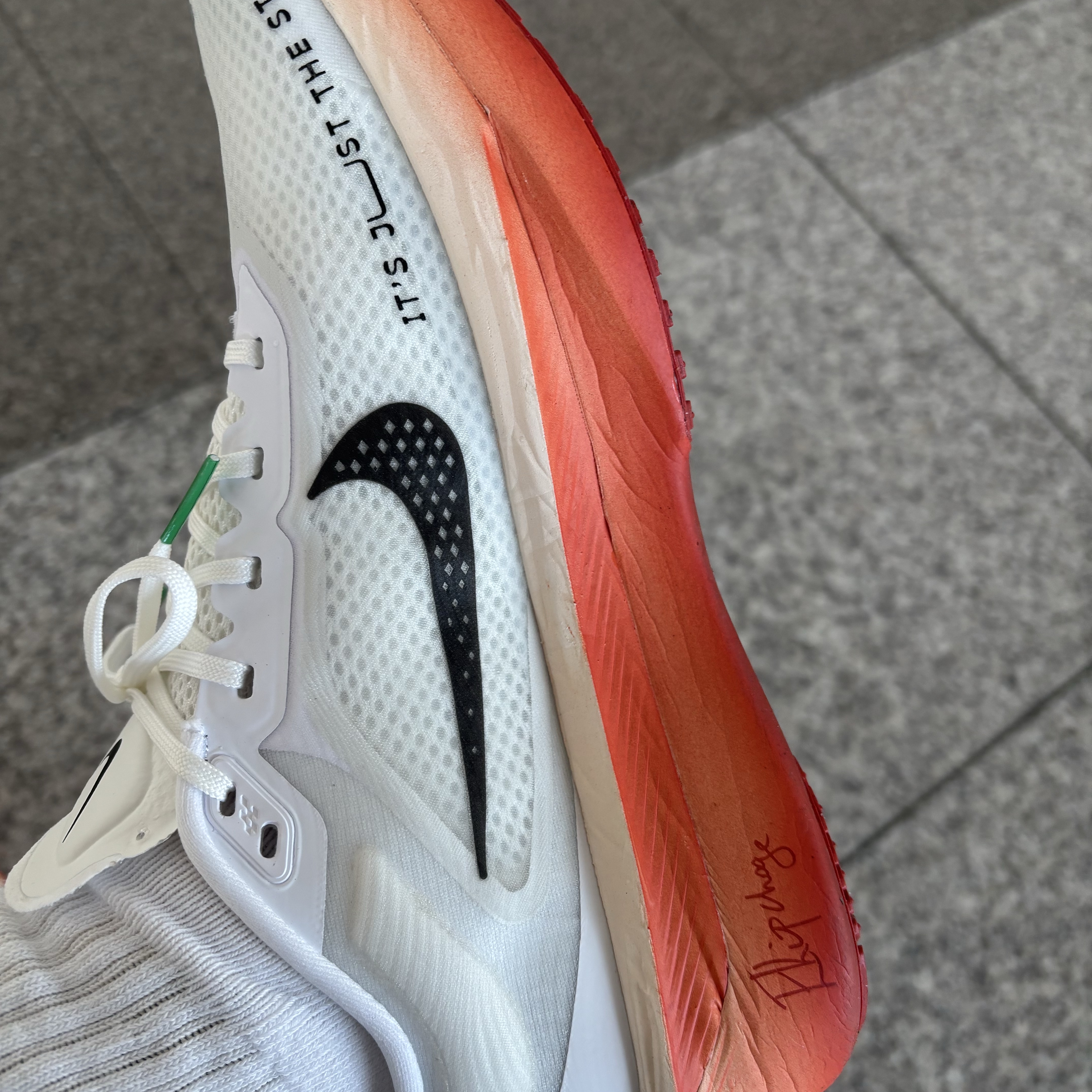 Nike Zoom Fly 6 Eliud Kipchoge 착용 스타일