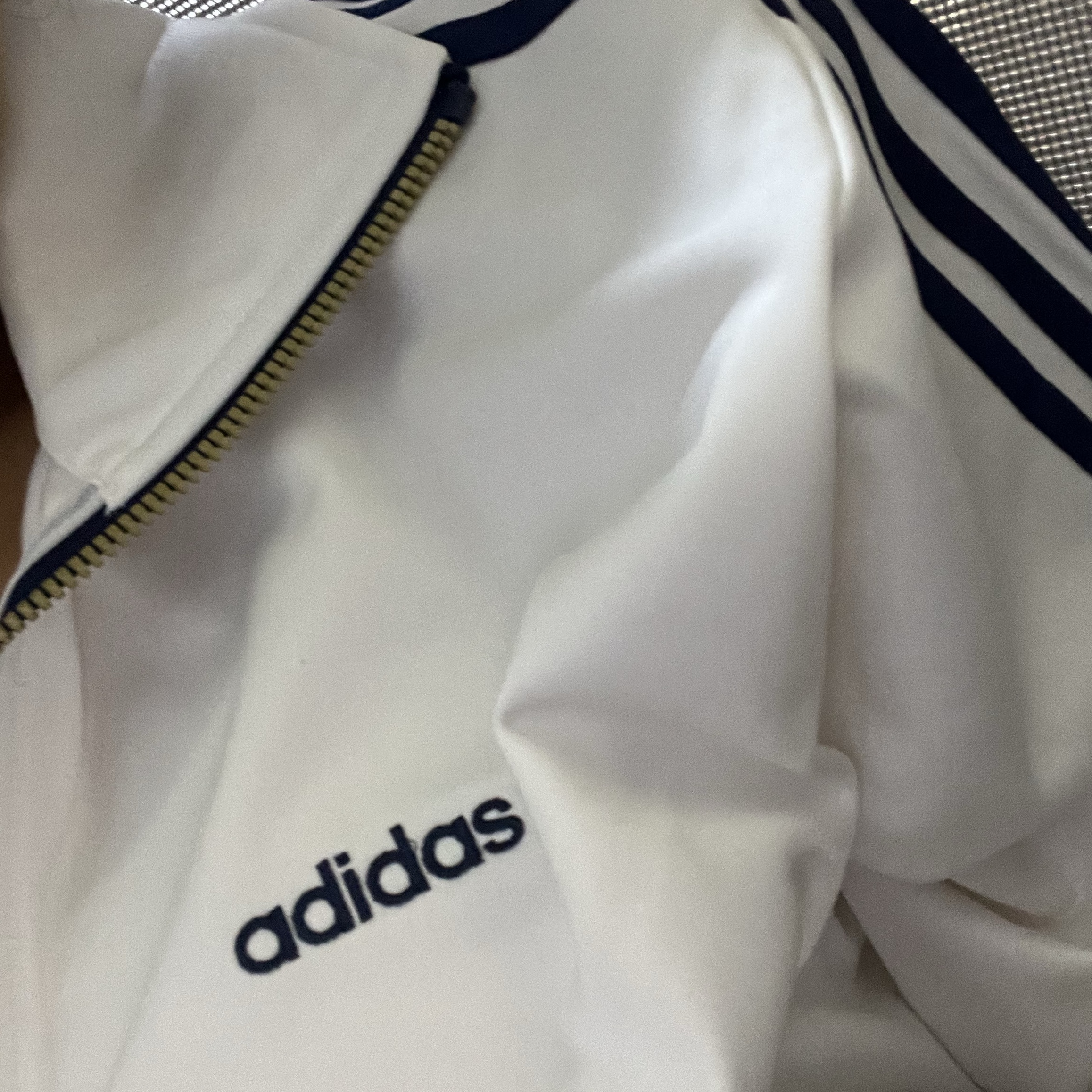 (W) Adidas Firebird Badge Track Top Cloud White - KR Sizing 착용 스타일