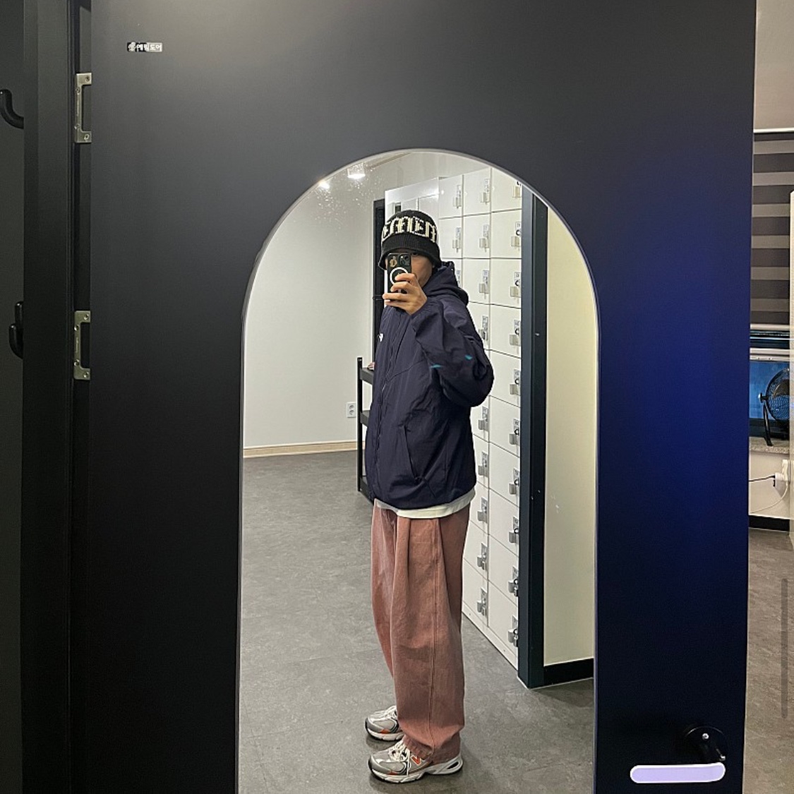 Nike NSW Windrunner Loose Hooded Jacket Purple Ink - Asia 착용 스타일