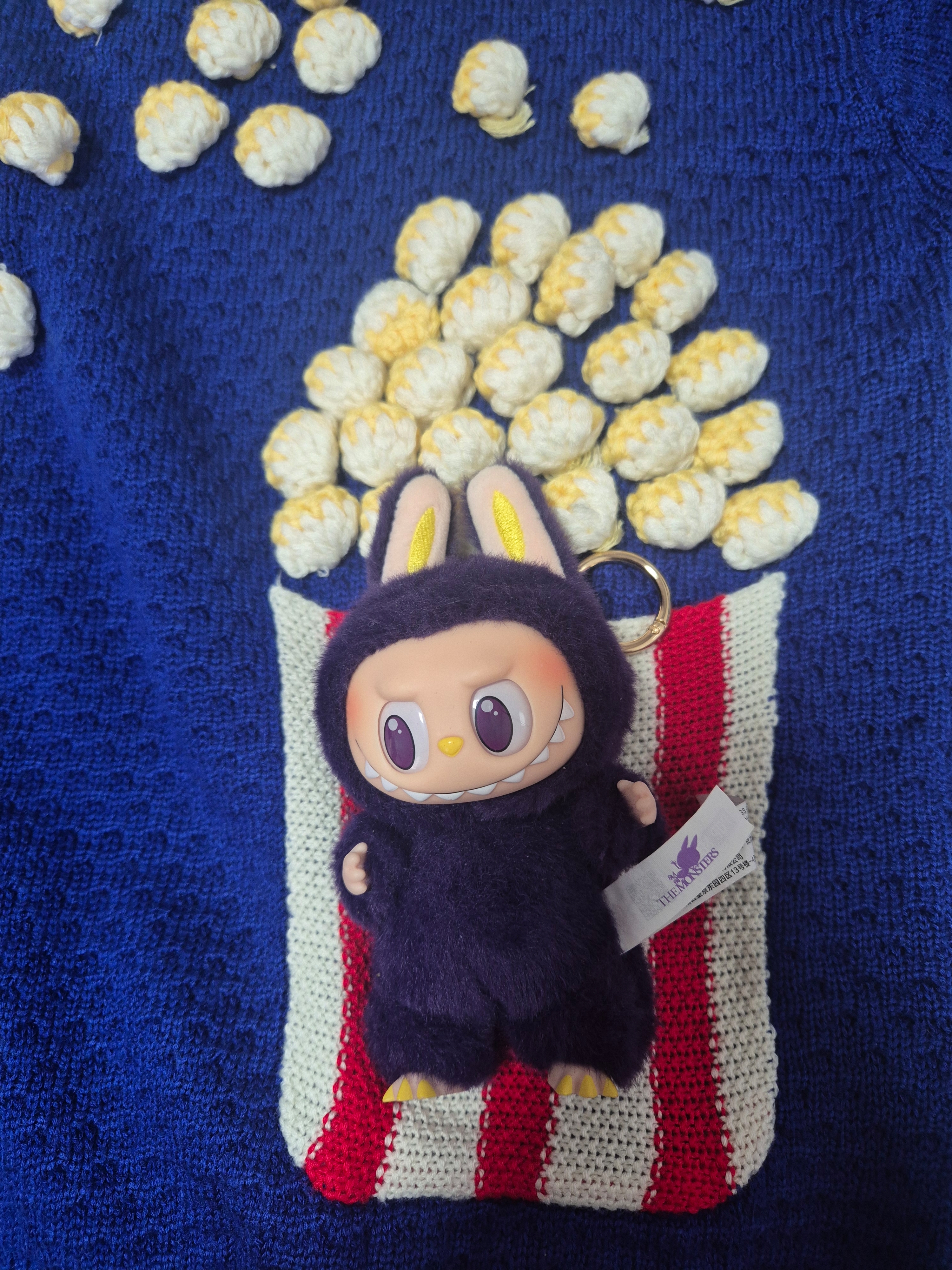 Pop Mart Labubu x Pronounce Lucky Fairy Toy Keyring 착용 스타일