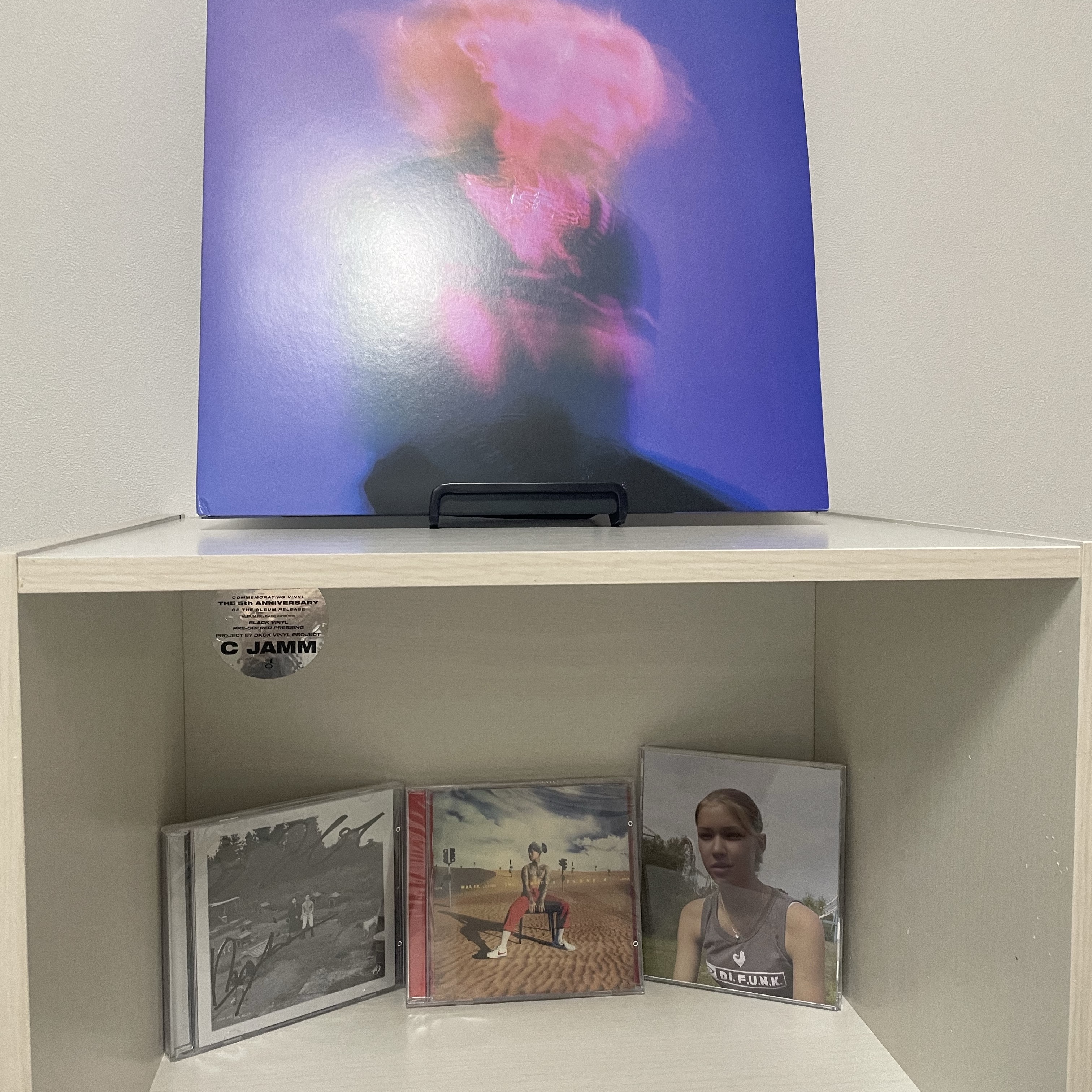 C JAMM 1st Mini Album Keung LP Black, Beenzino NOWITZKI CD 착용 스타일
