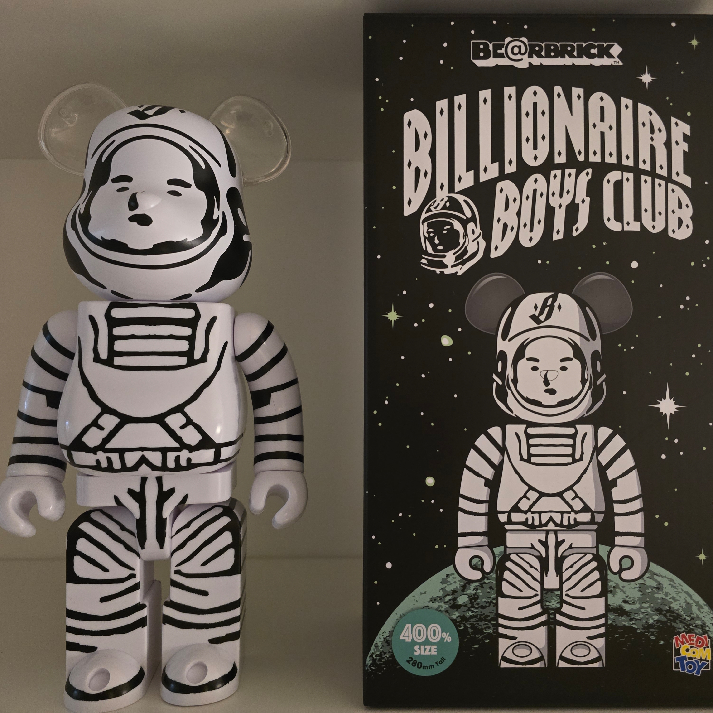 Bearbrick x Billionaire Boys Club Astronaut 400% 착용 스타일