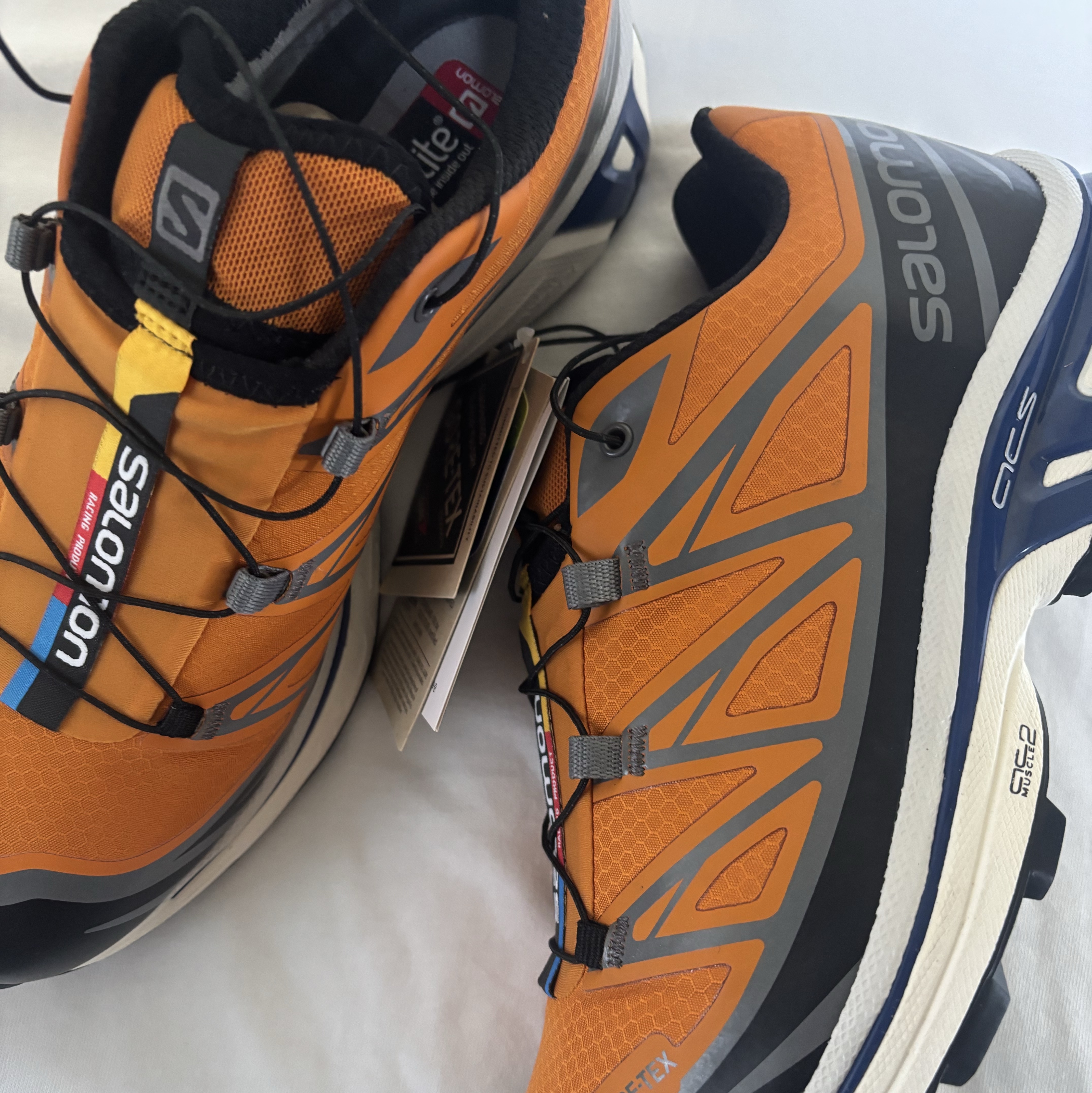 Salomon XT-6 Gore-Tex Utility Marmalade 착용 스타일