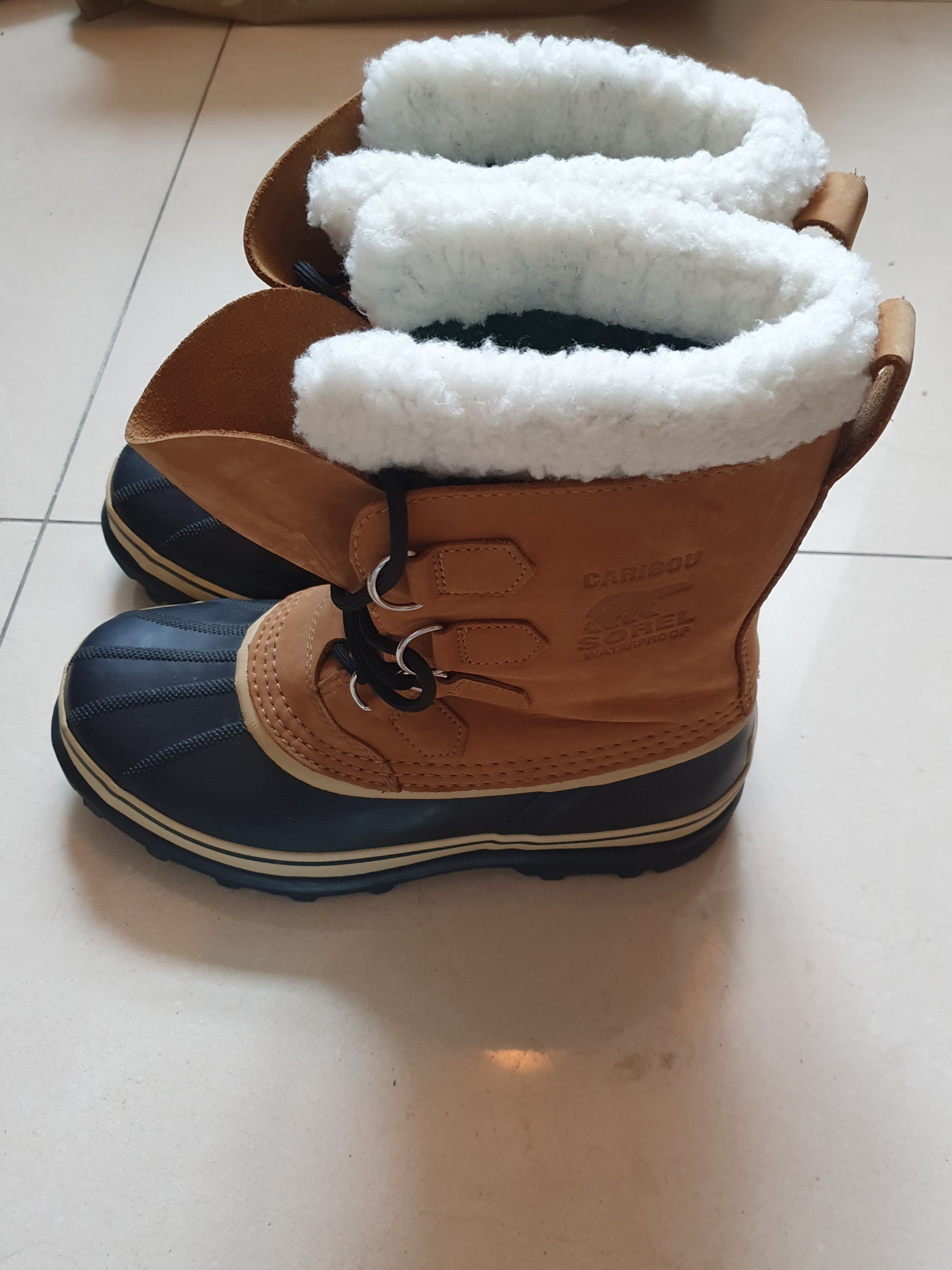 Sorel Caribou Boot Buff, (W) Sorel Caribou Boot Buff 착용 스타일 - 3