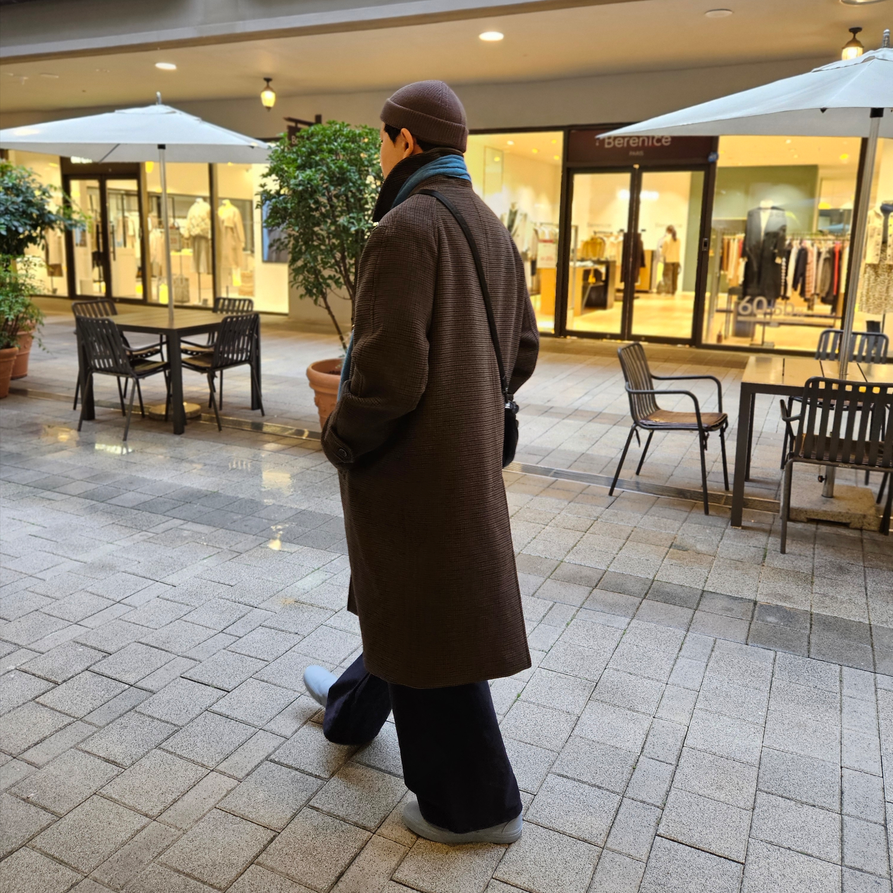 Andersen Andersen Skipper Jacket Camel, Rolex Submariner 41mm 124060 Black Oyster 착용 스타일 - 4
