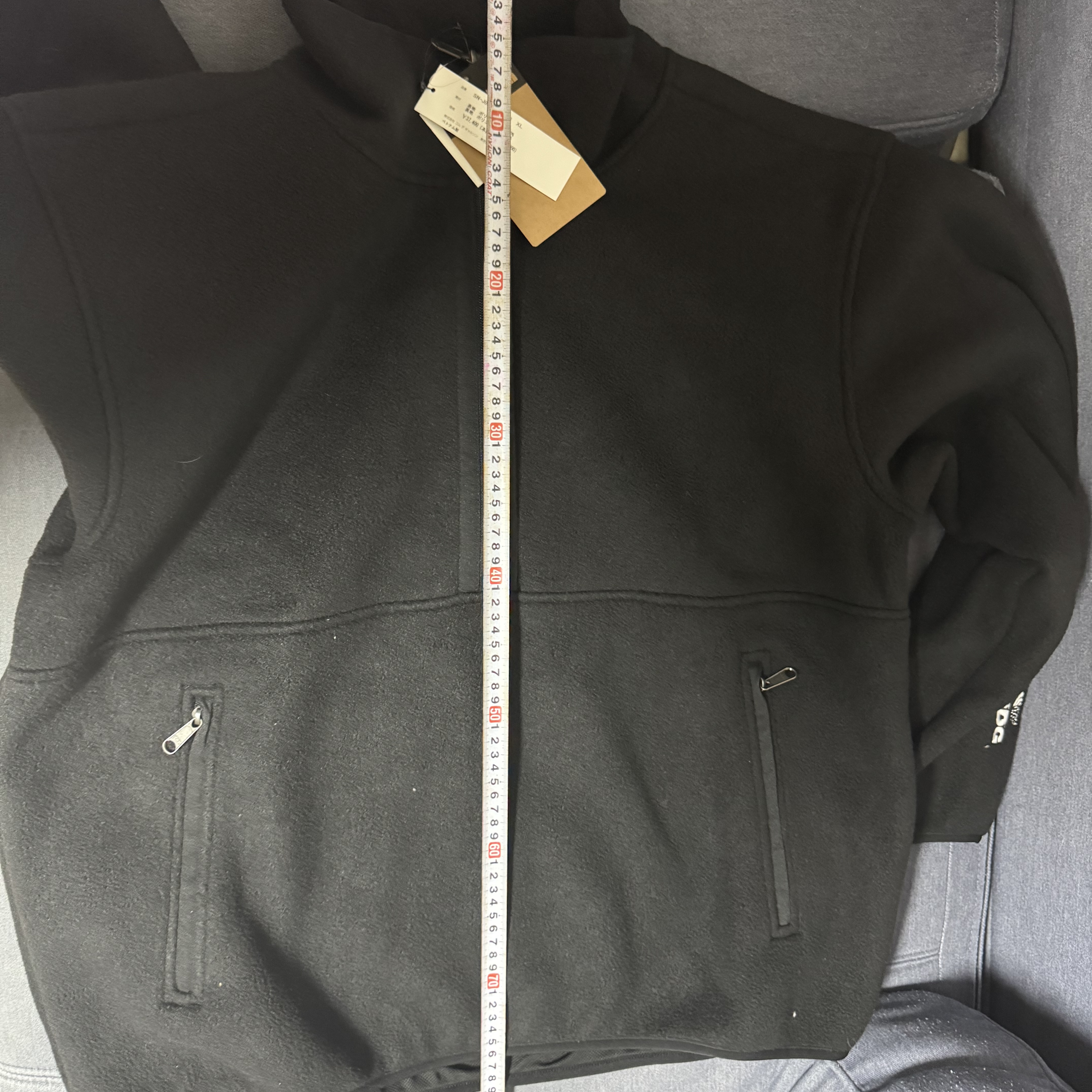 CDG x The North Face North Dome Pullover Black 착용 스타일 - 2