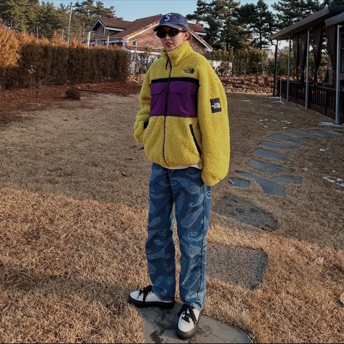 Supreme Pigment S Logo 6-Panel Navy - 24FW, Gentle Monster x Maison Margiela MM005 Brown Tortoise Black 착용 스타일 - 2