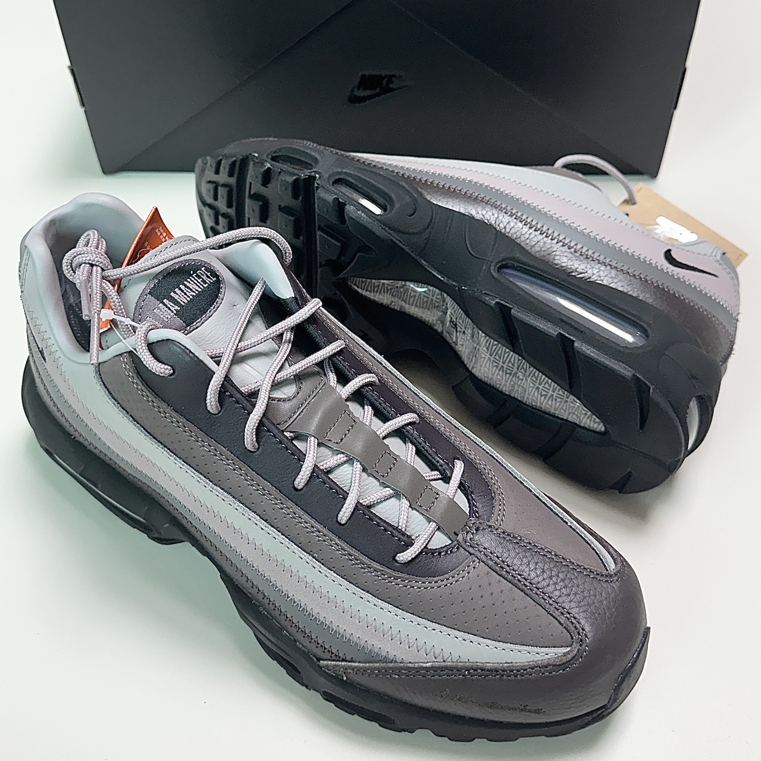 Nike x A Ma Maniere Air Max 95 W.Y.W.S. 착용 스타일 - 7