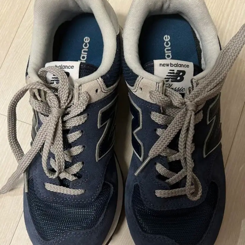 New Balance 574 Navy - D Standard 착용 스타일