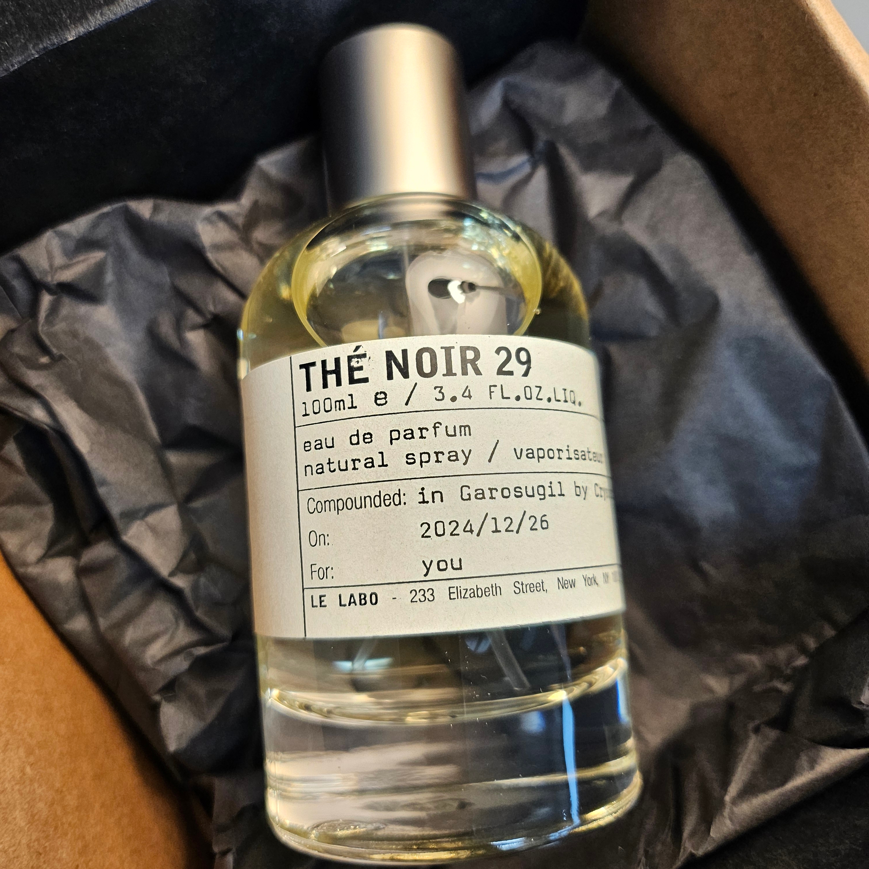 Le Labo The Noir 29 Eau De Parfum 100ml 착용 스타일