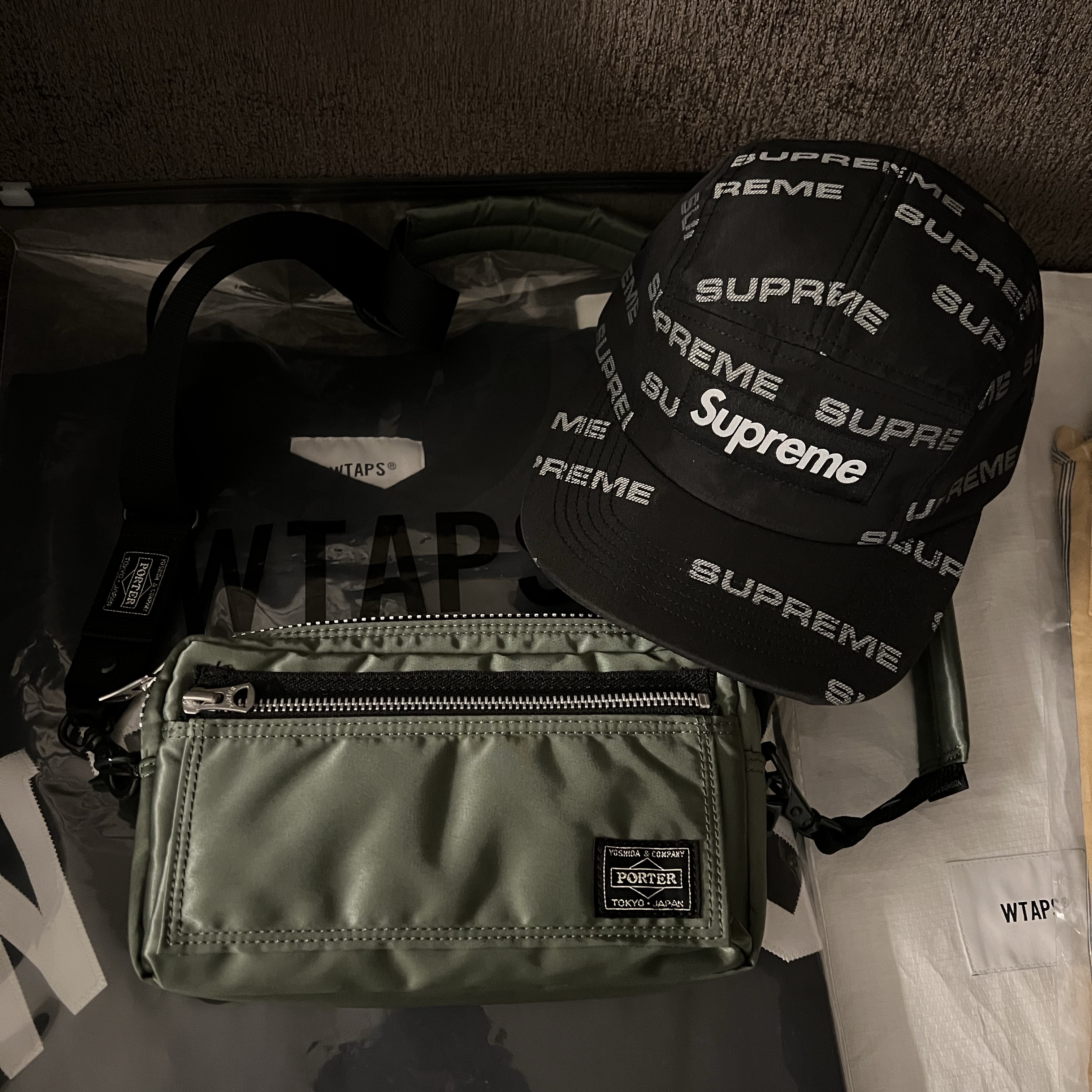 Supreme Reflective Jacquard Camp Cap Black - 24FW 착용 스타일