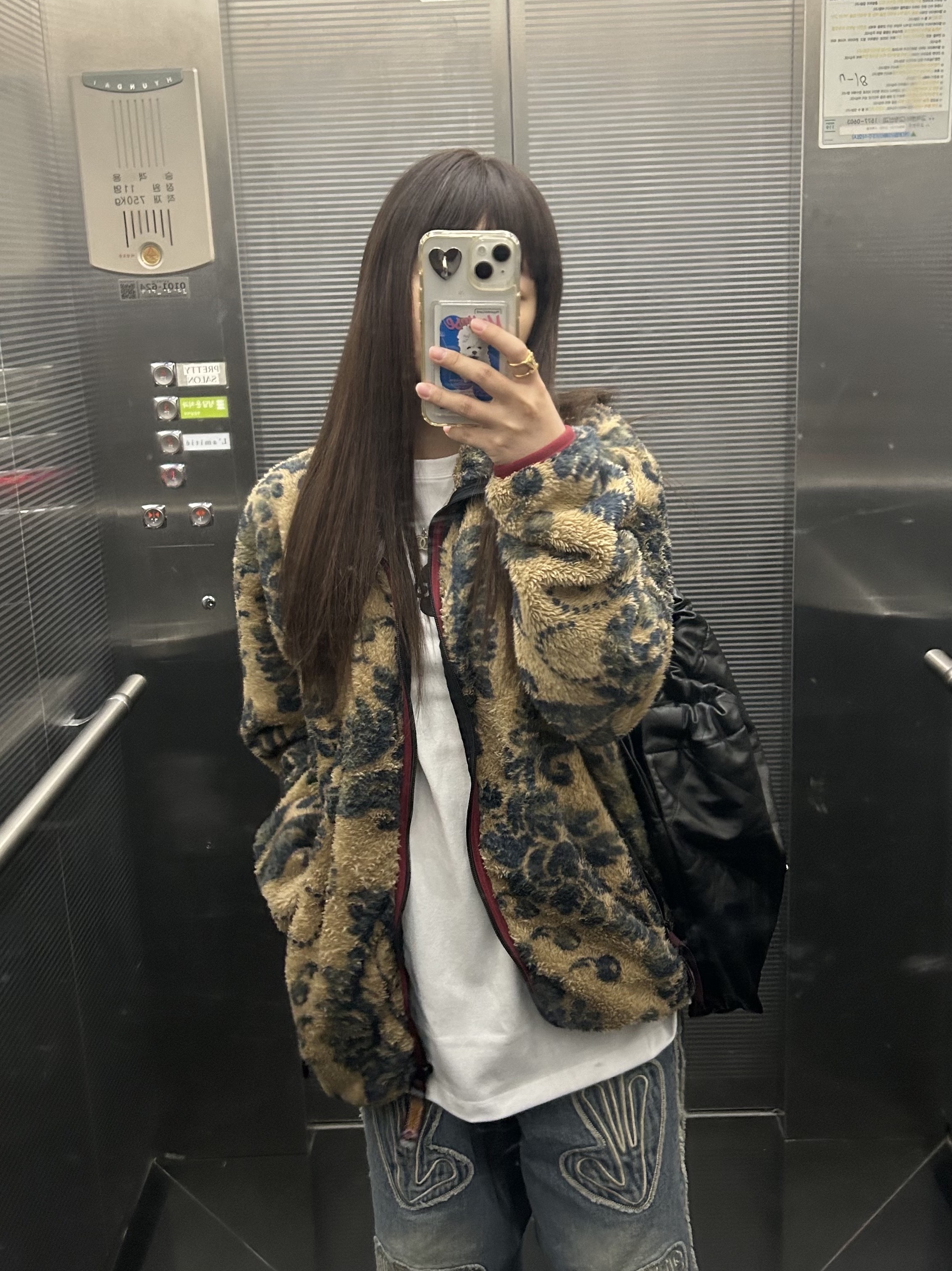 Kapital Damask Pattern Maria Fleece Zip Blouson Beige, Chanel 22 Medium Handbag Shiny Calfskin & Gold Black 착용 스타일