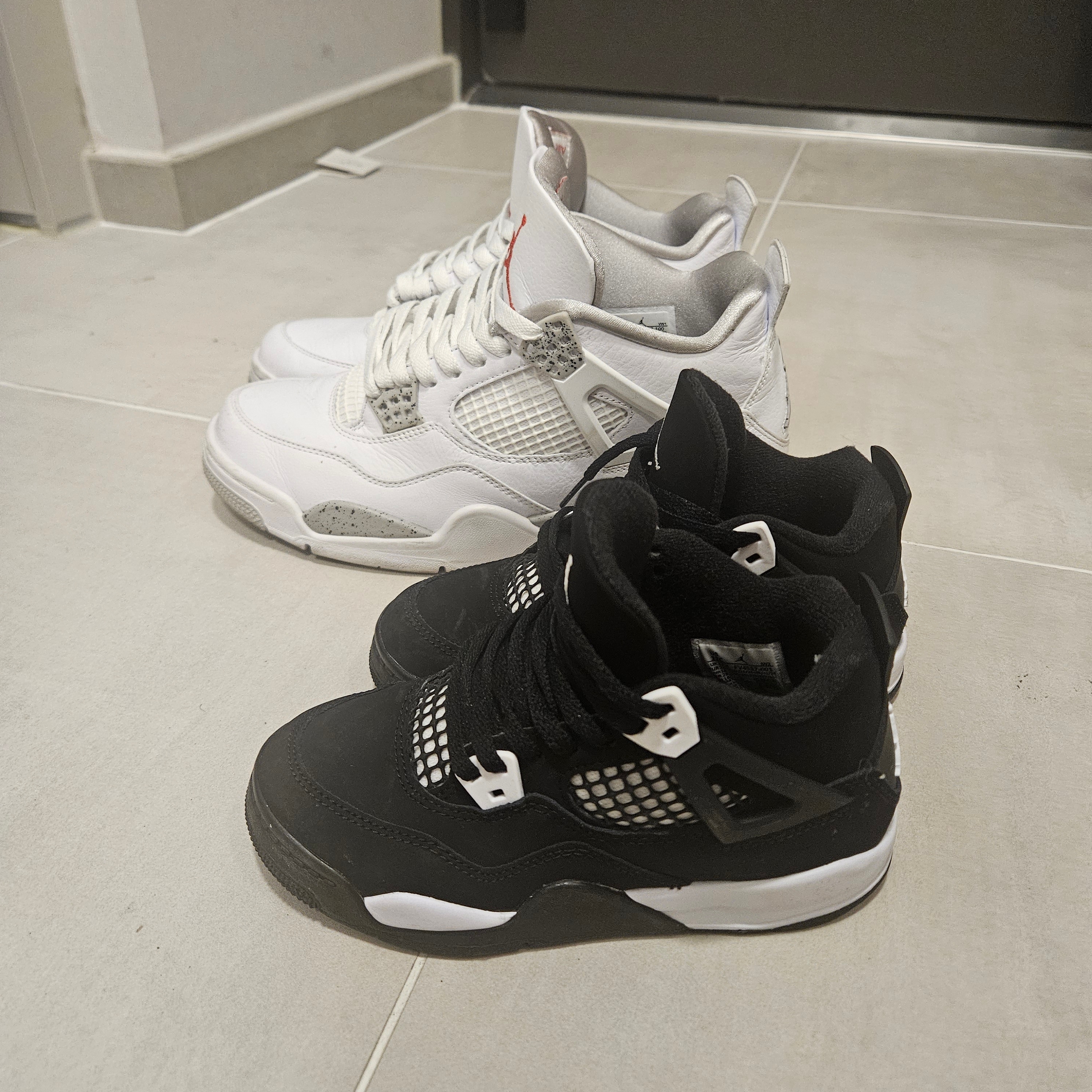 (PS) Jordan 4 Retro White Thunder, Jordan 4 Retro Tech White 착용 스타일