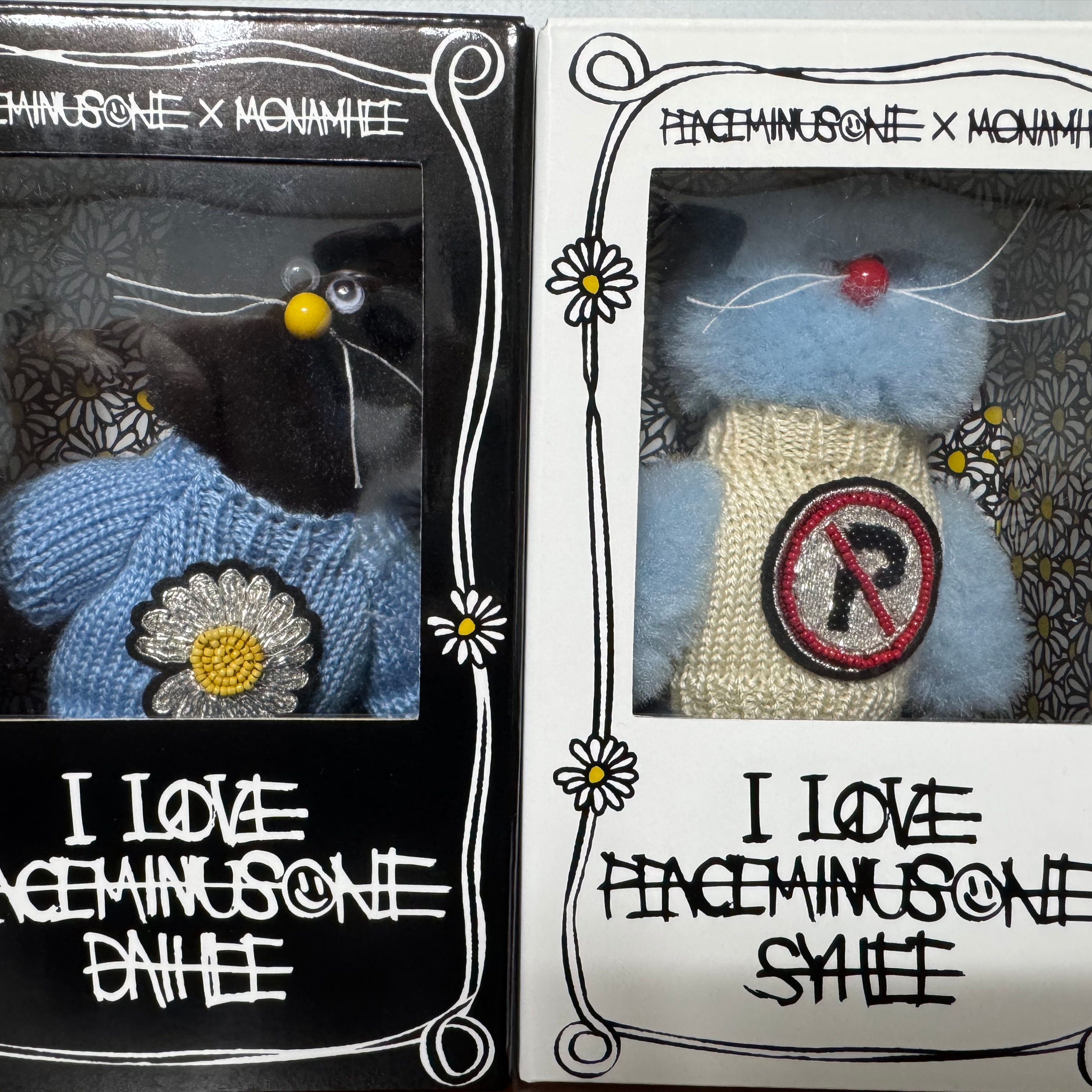 Monamhee x Peaceminusone Syhee Plush Keyring, Monamhee x Peaceminusone Daihee Plush Keyring 착용 스타일