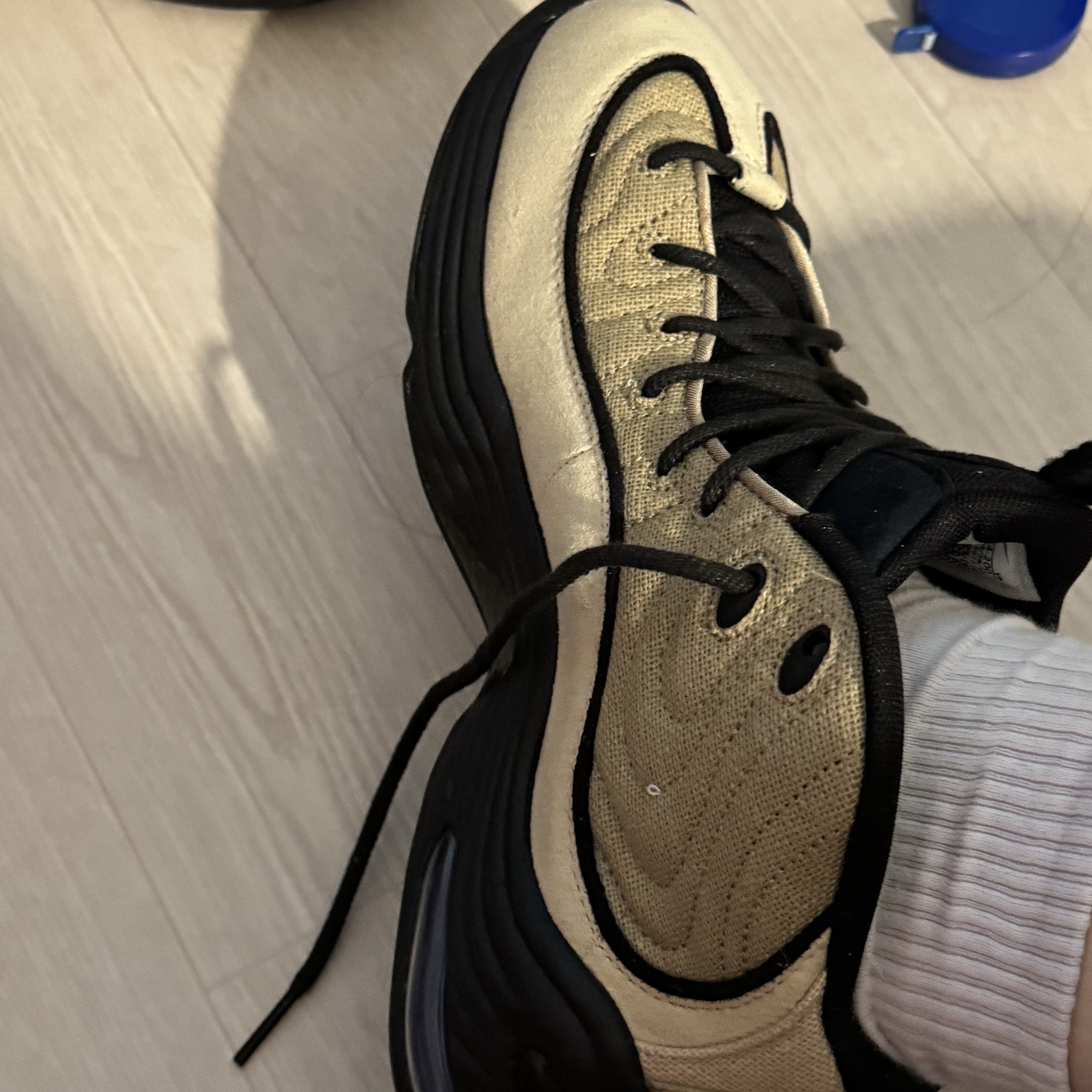 Nike x Stussy Air Penny II Rattan and Limestone 착용 스타일 - 3