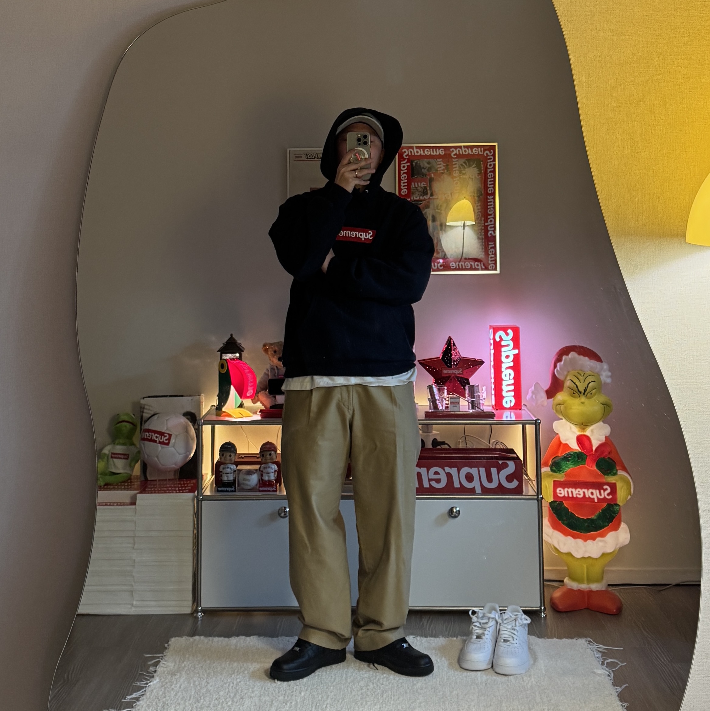 Supreme Box Logo Hooded Sweatshirt Navy - 24FW 착용 스타일 - 3