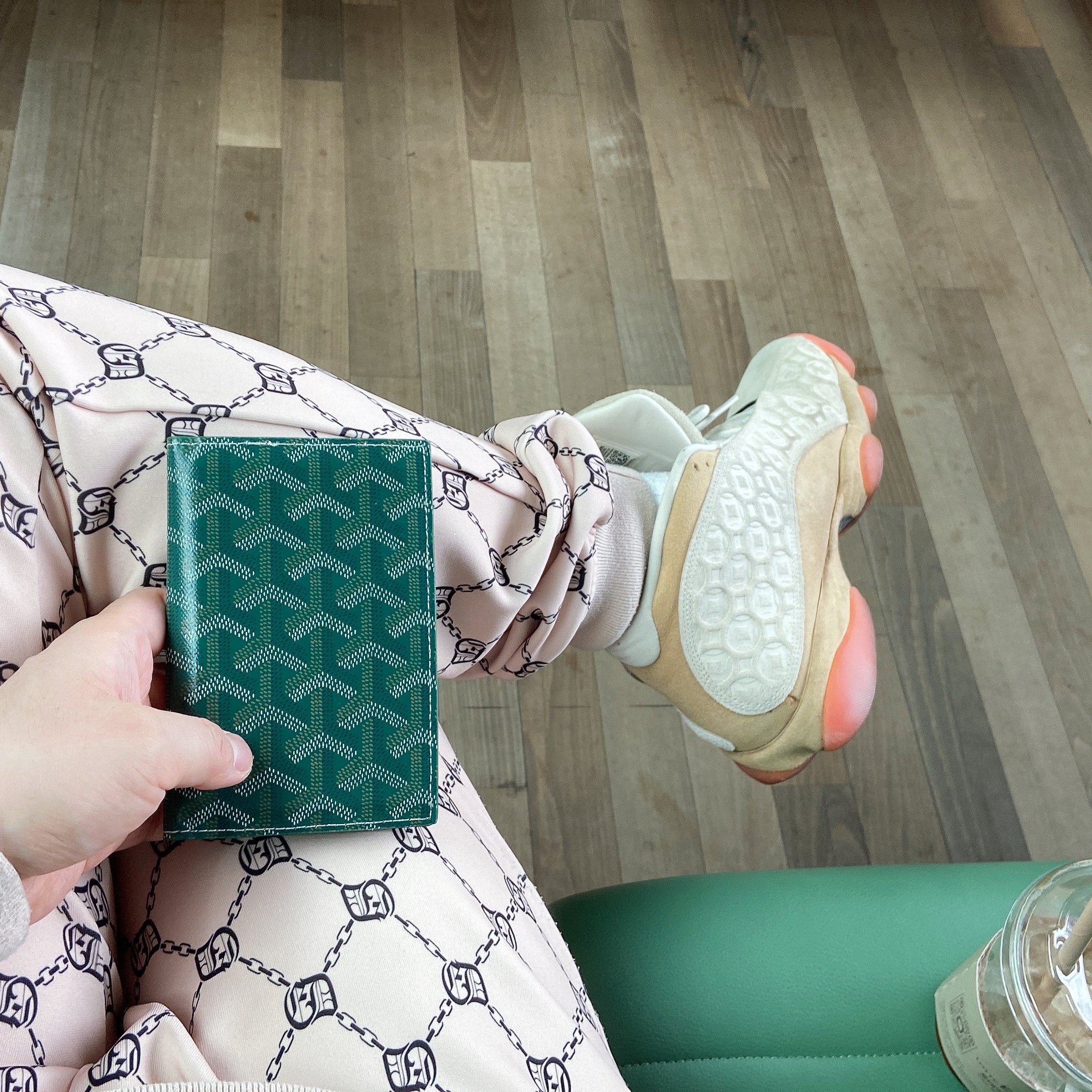 Goyard Saint Pierre Card Holder Green, Jordan 13 Retro Chinese New Year 2020 착용 스타일