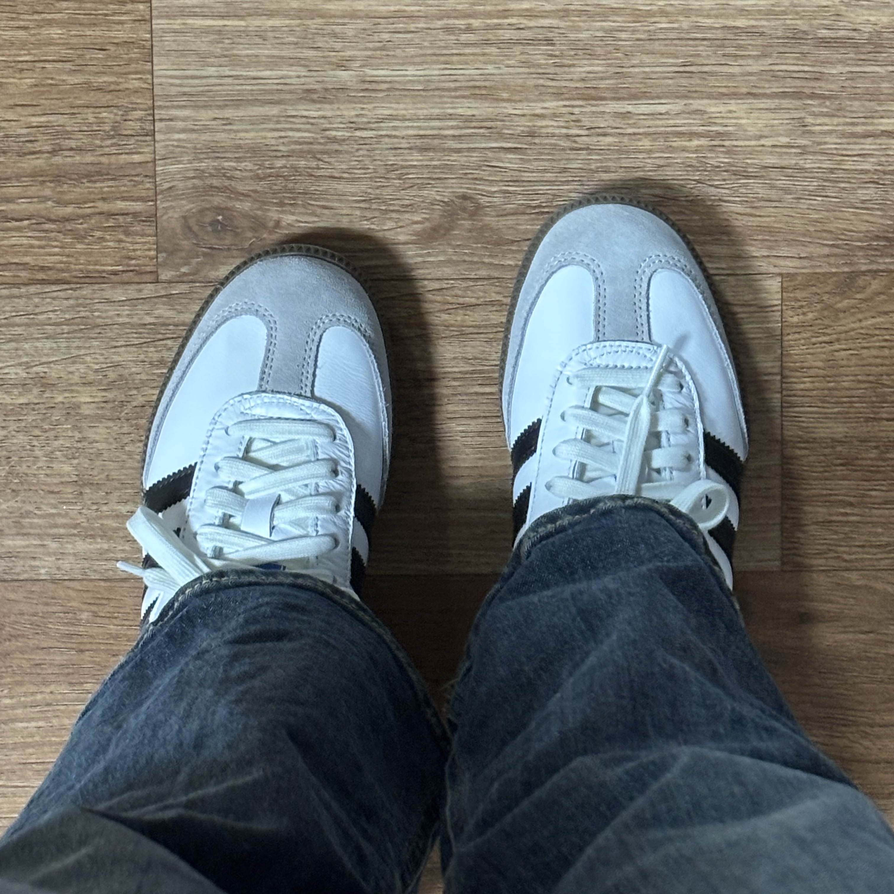 Adidas Samba OG Cloud White 착용 스타일