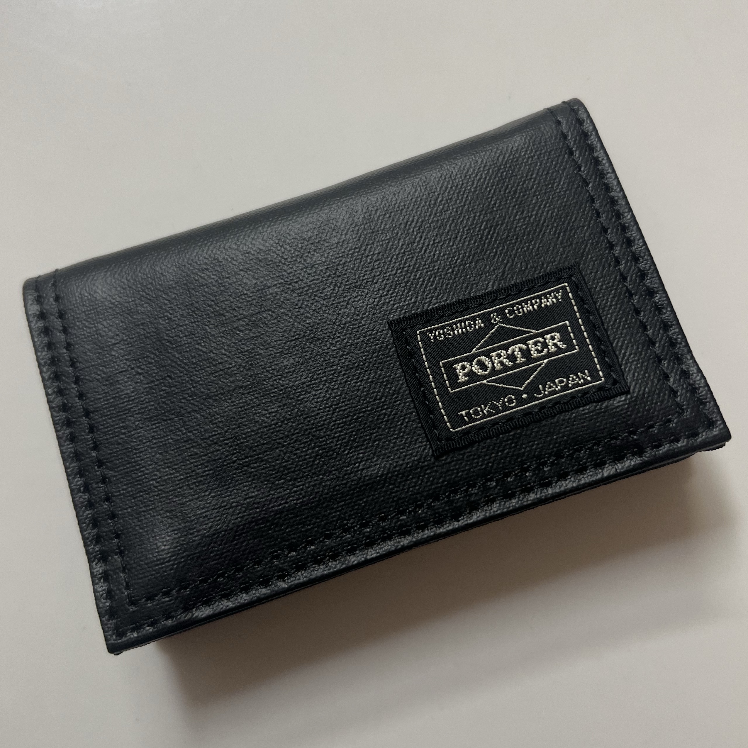 Porter Free Style Card Case Black 착용 스타일 - 1