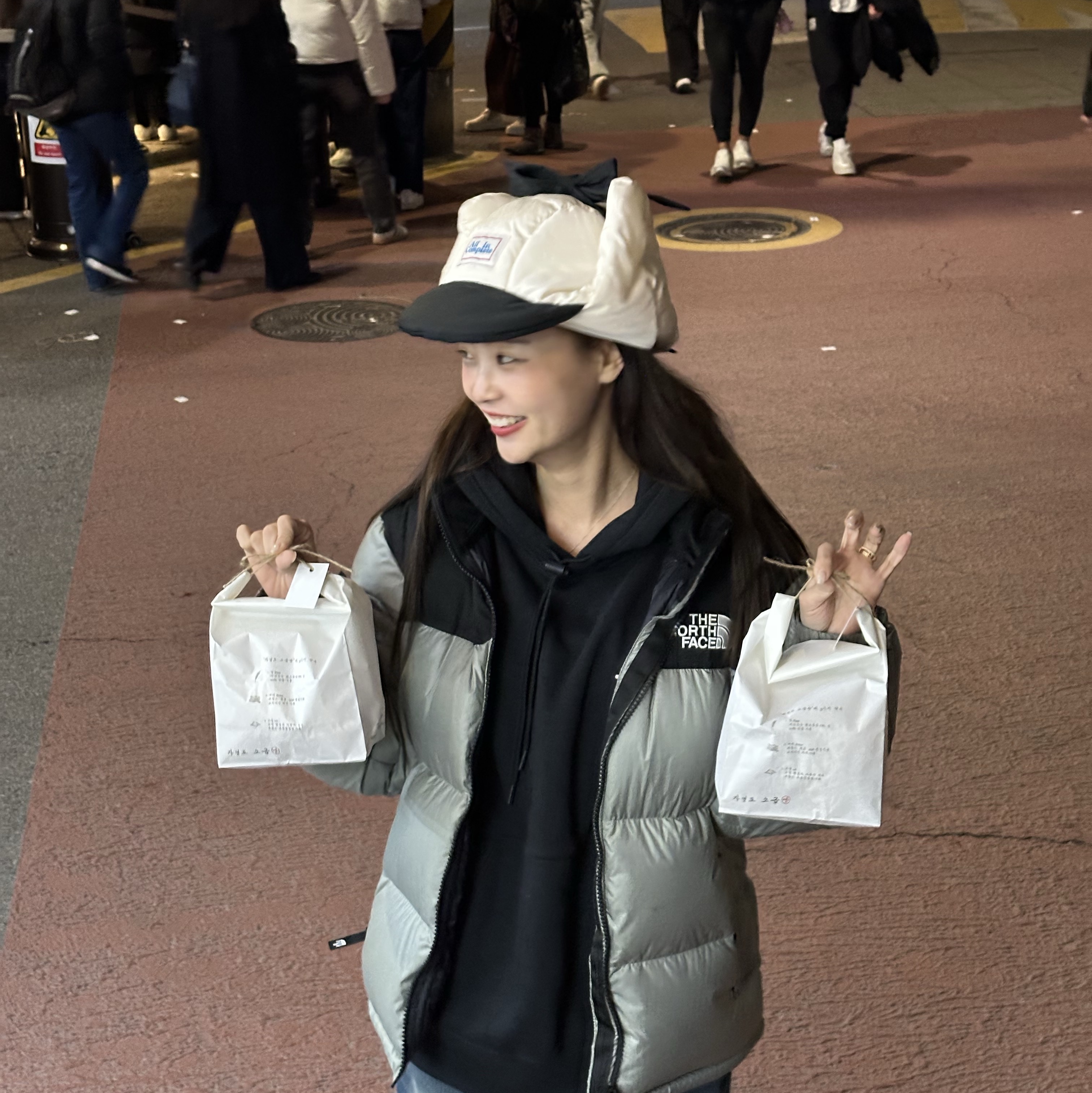 Allincomplete Panda Padding Balaclava, The North Face White Label Novelty Nuptse Down Jacket Light Khaki 착용 스타일 - 1
