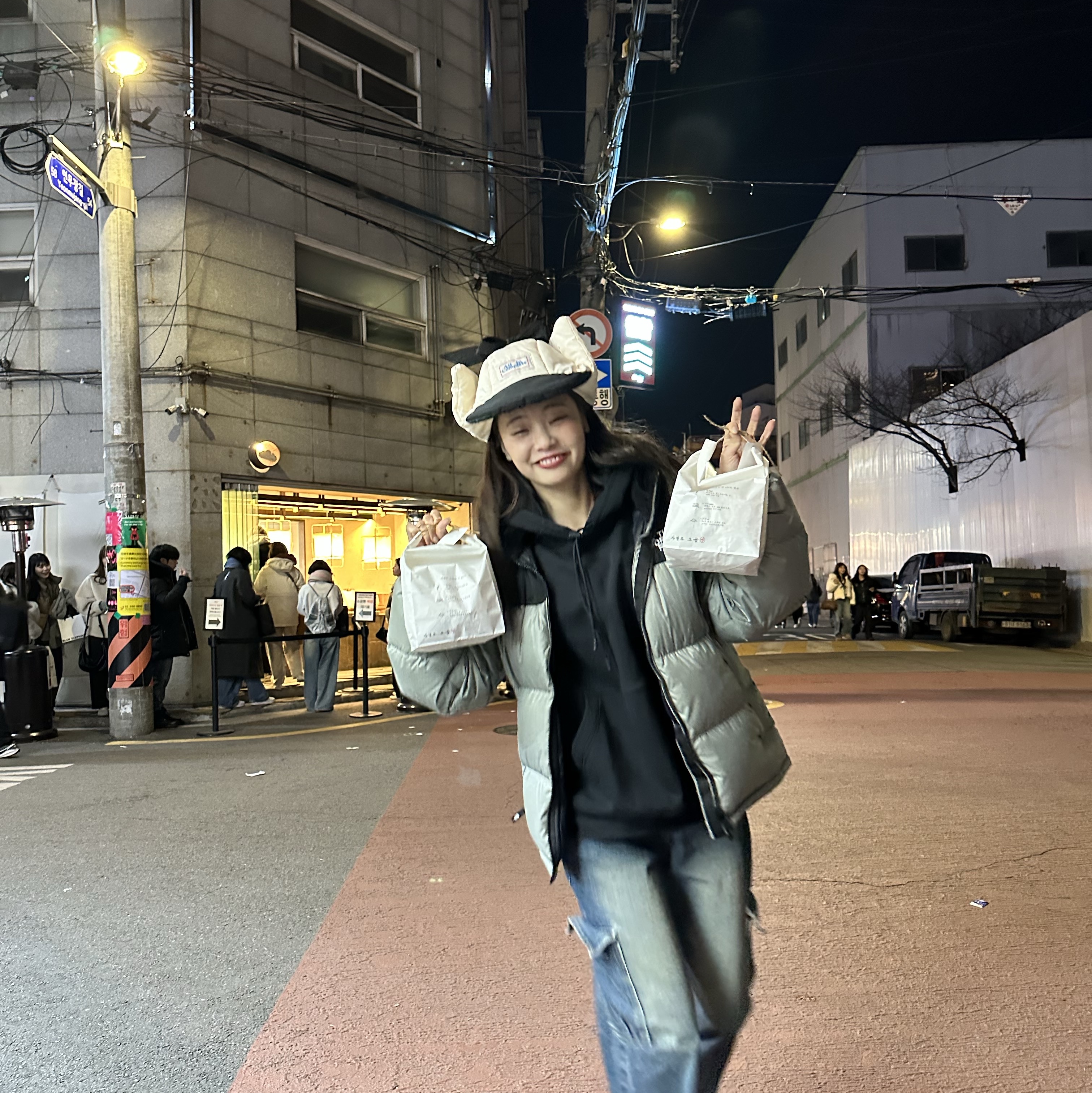 Allincomplete Panda Padding Balaclava, The North Face White Label Novelty Nuptse Down Jacket Light Khaki 착용 스타일 - 2