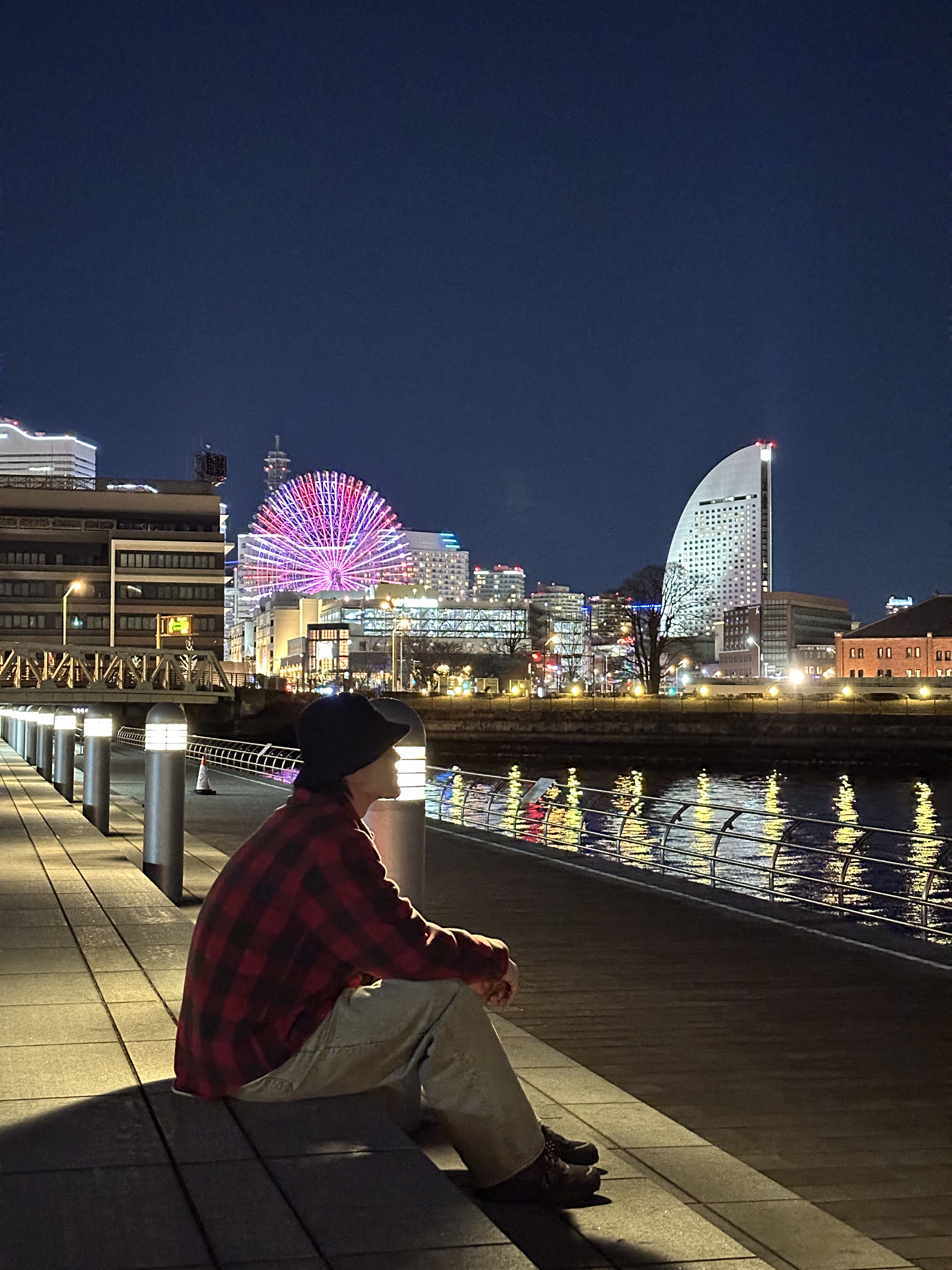 Stussy Sherpa Lined Buffalo Plaid Shirt Red, Stussy Stock Bucket Hat Black 착용 스타일 - 1