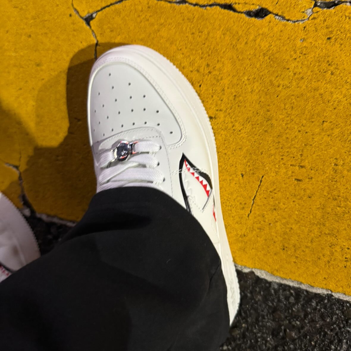 BAPE Bape Sta Shark M2 White 착용 스타일