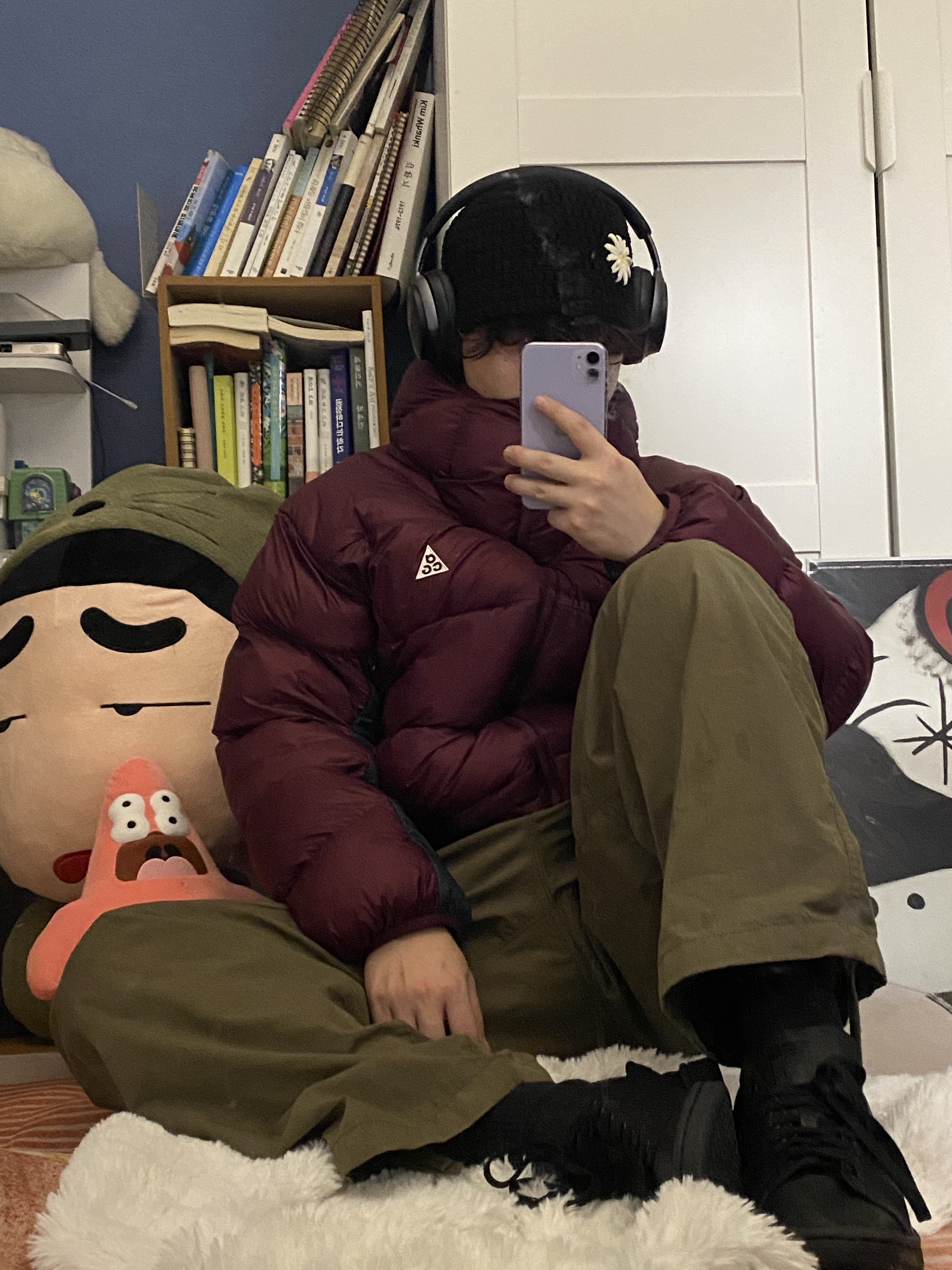 Adidas Stan Smith Decon Core Black, Nike ACG Therma-Fit ADV Lunar Lake Puffer Jacket Night Maroon - Asia 착용 스타일 - 2