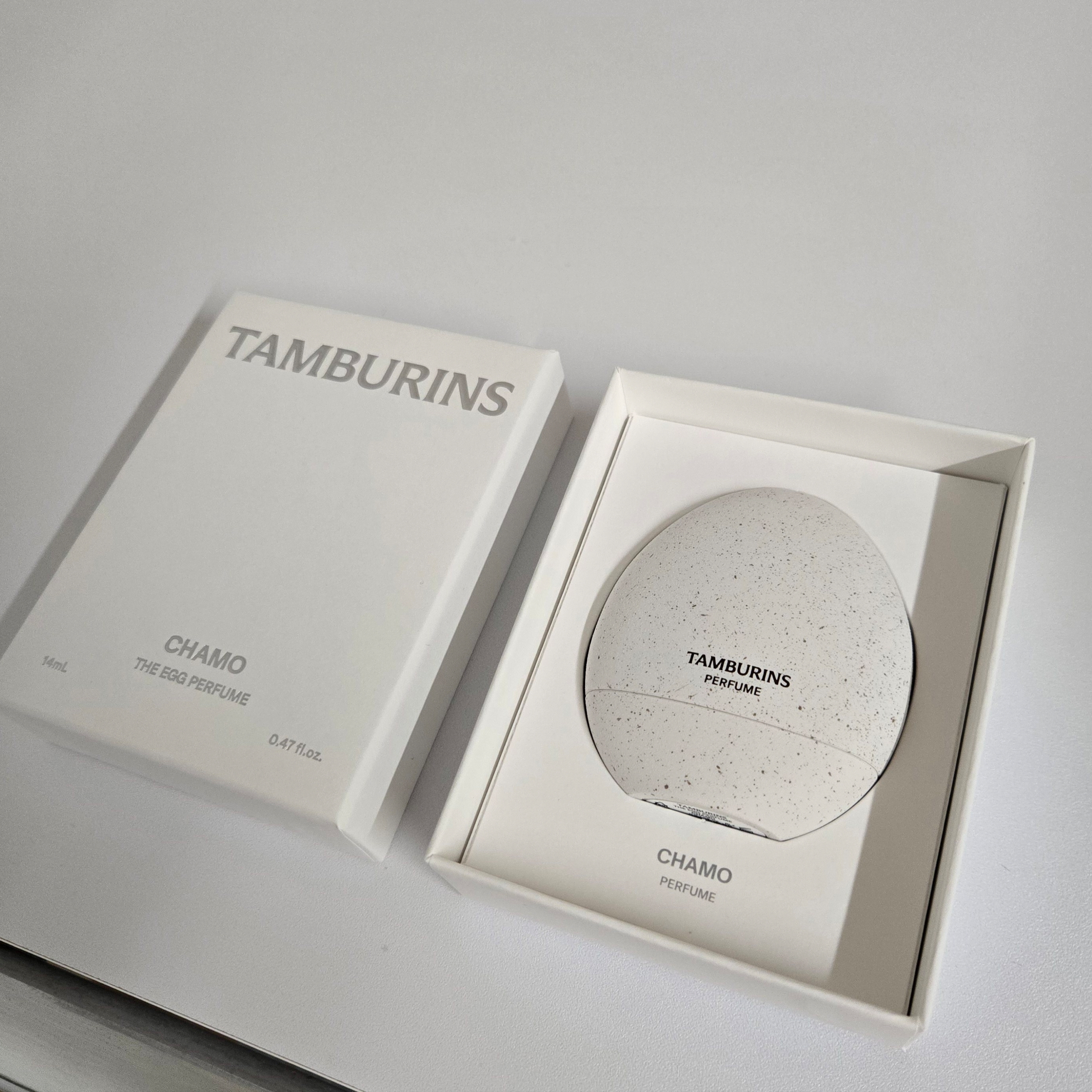 Tamburins Egg Perfume Chamo 14ml 착용 스타일