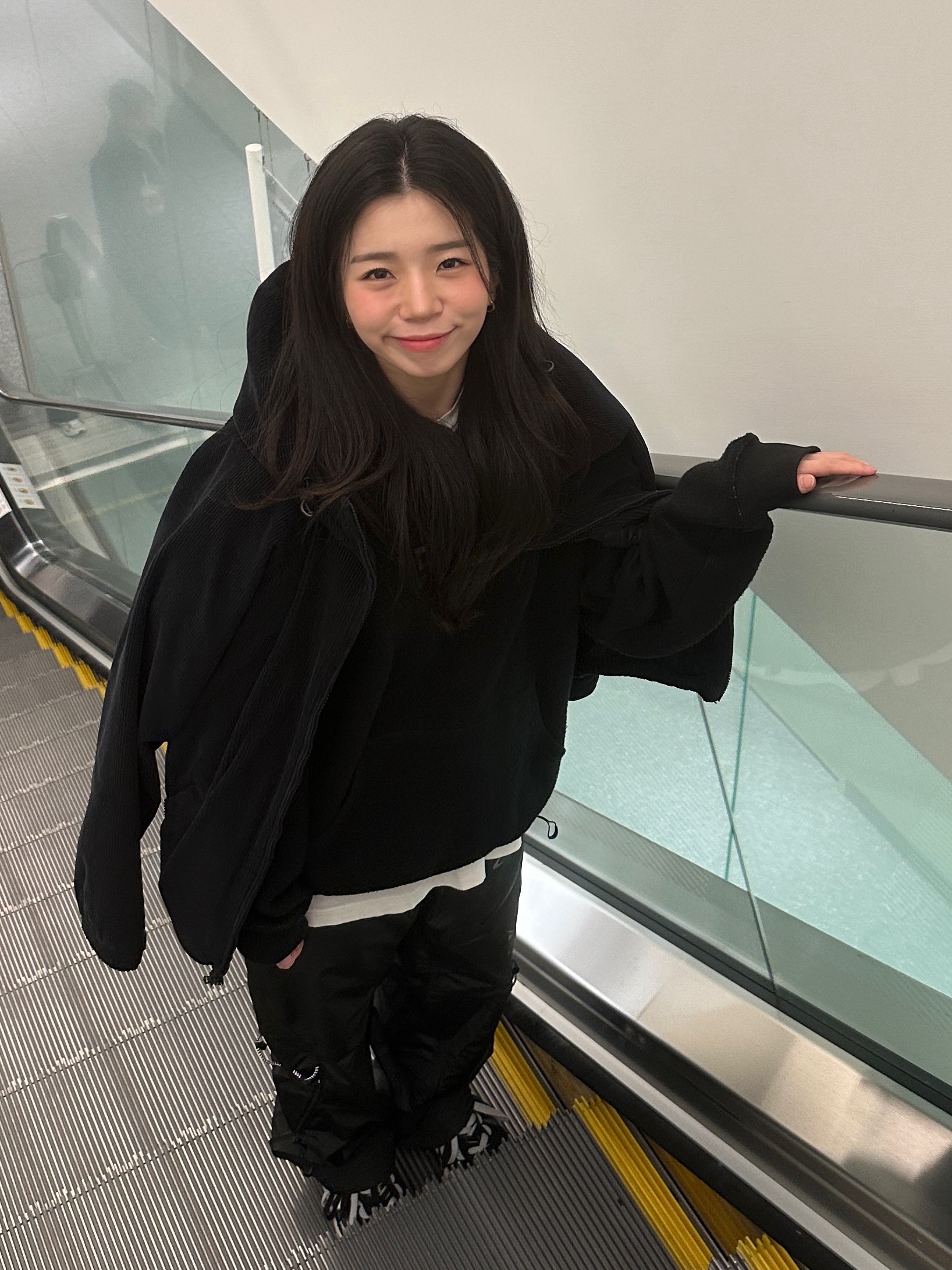 Nike x Sacai VaporWaffle Black White, Nike x Off-White Woven Pants Black - Asia 착용 스타일