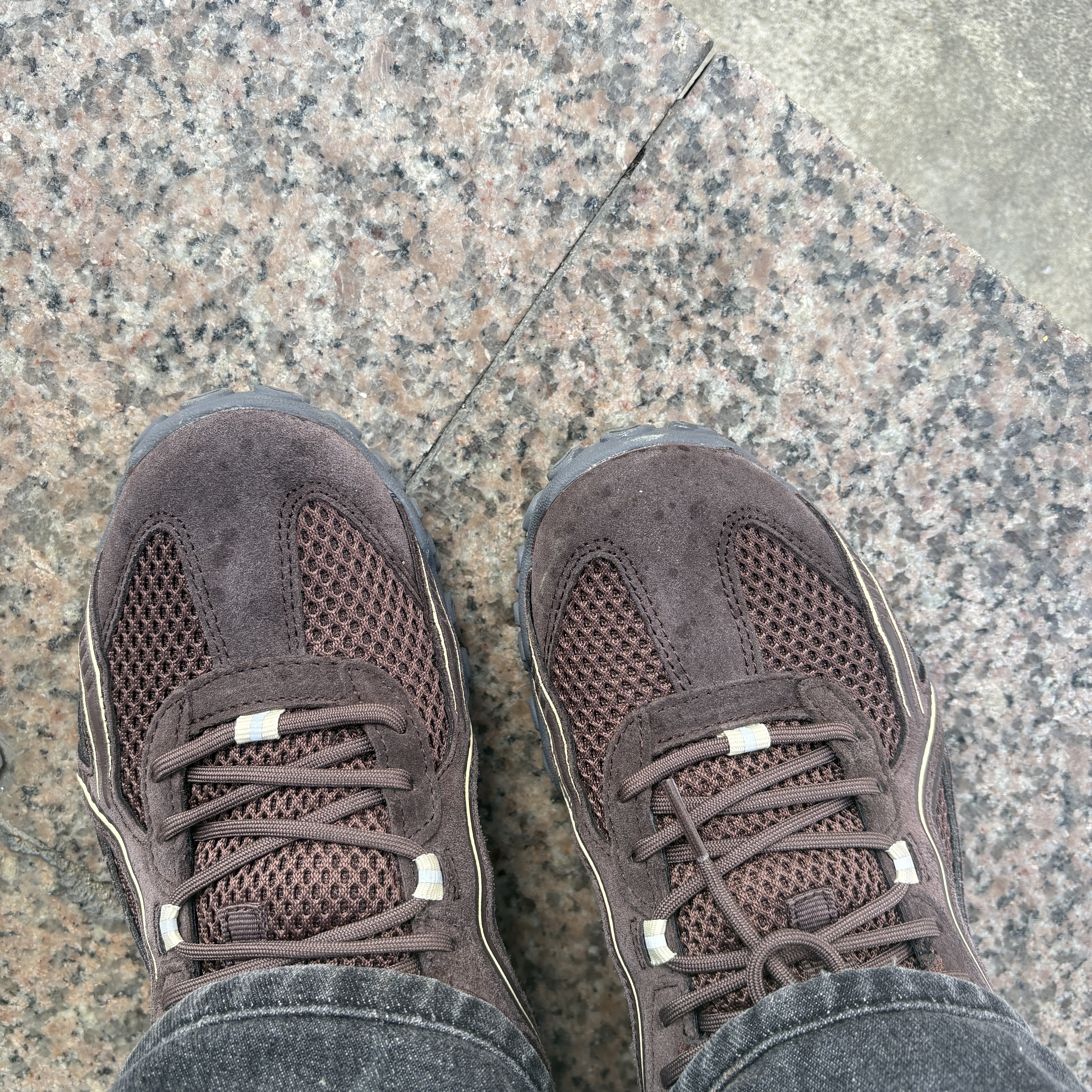 Fila Echappe Choco 착용 스타일