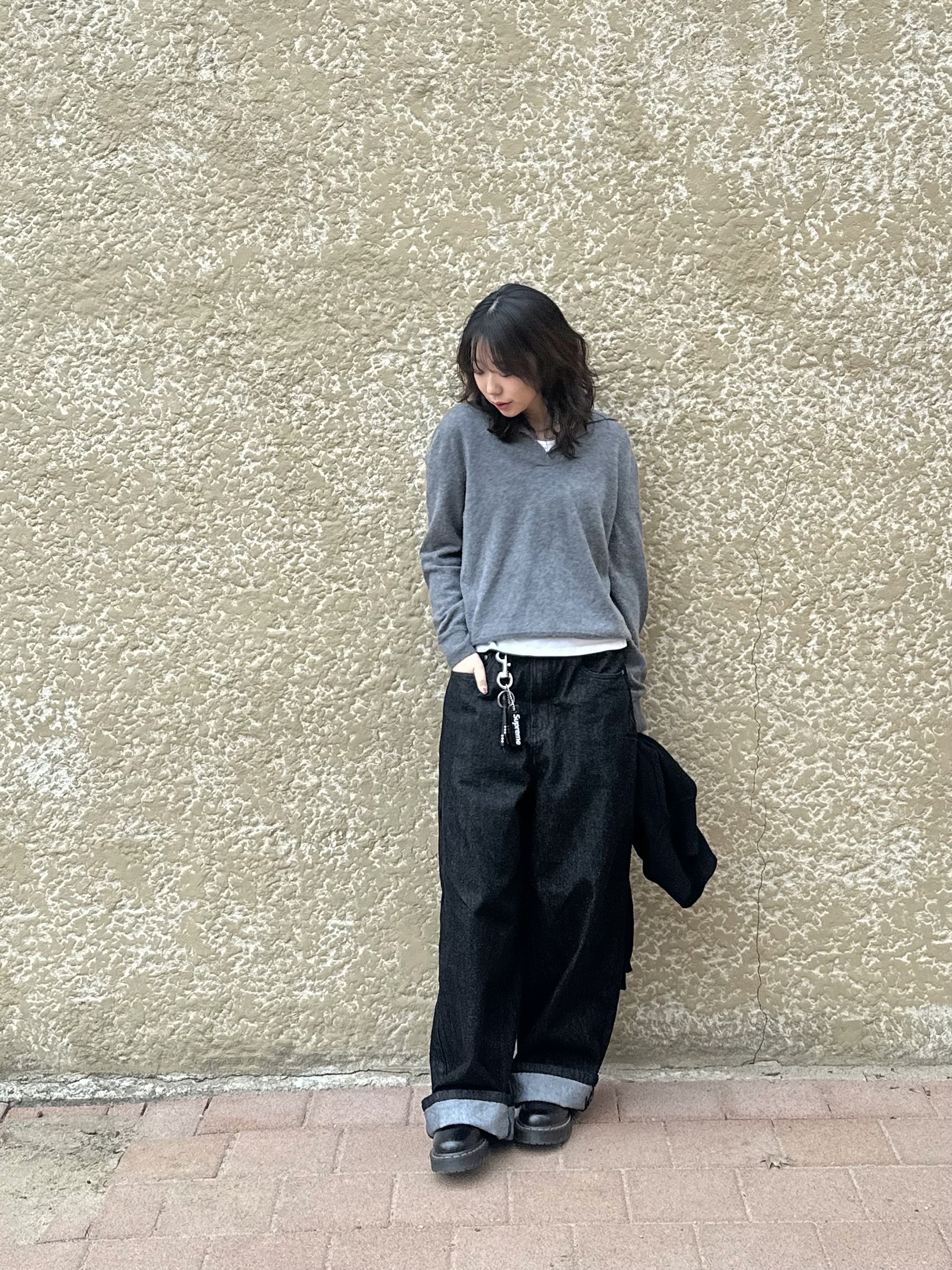 Dr. Martens 1461 Bex Black, Supreme Floating Keychain Black - 23FW 착용 스타일 - 5