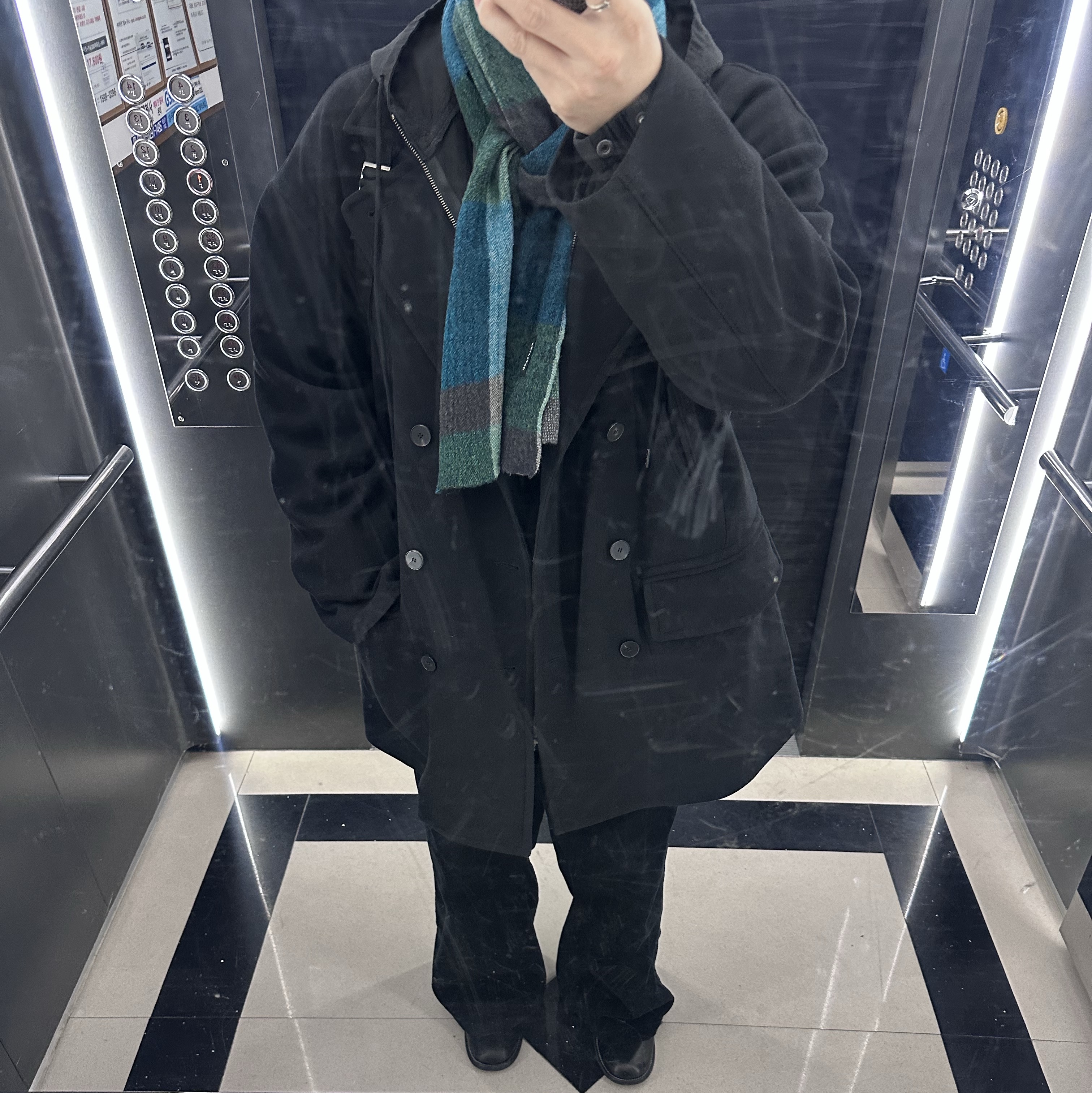 Polyteru Zip Hoodie Parka Used Black, Polyteru Heavy Front Cargo Pajama Ink Black 착용 스타일