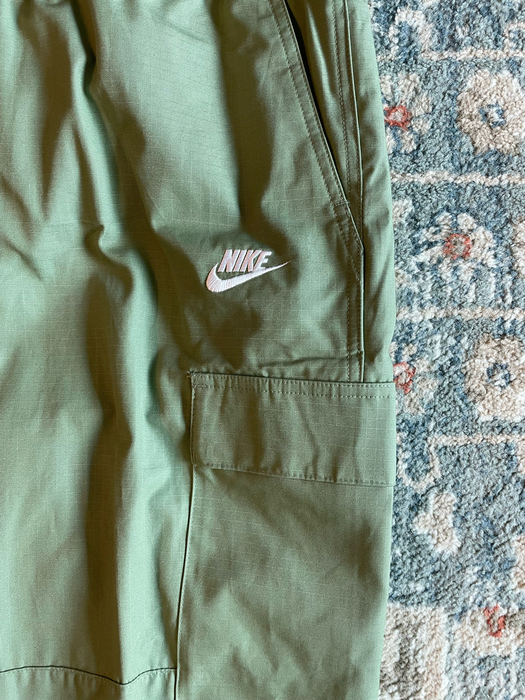 Nike Club Woven Cargo Pants Oil Green - Asia 착용 스타일 - 2