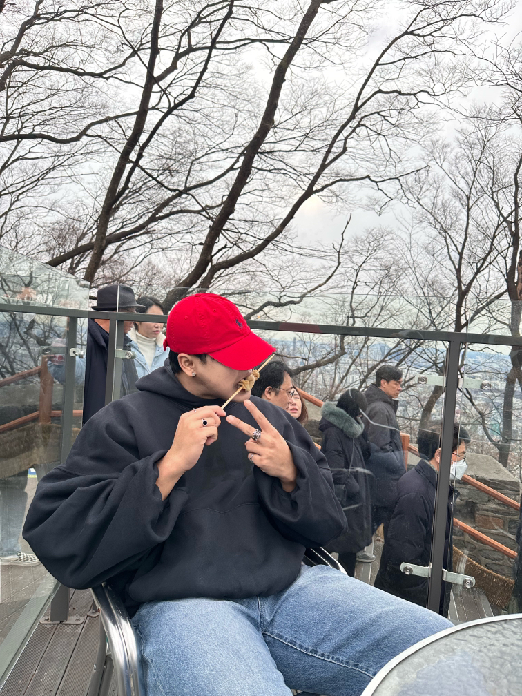 KREAM 프로필 이미지